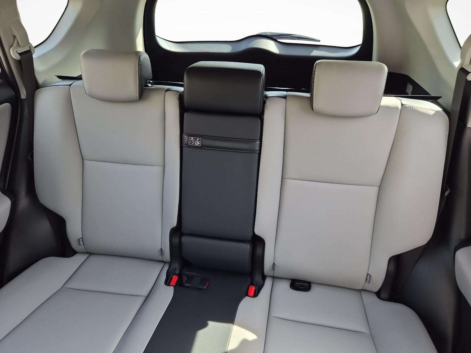 TOYOTA RAV4 2.5 HSD Sol Premium-image-9