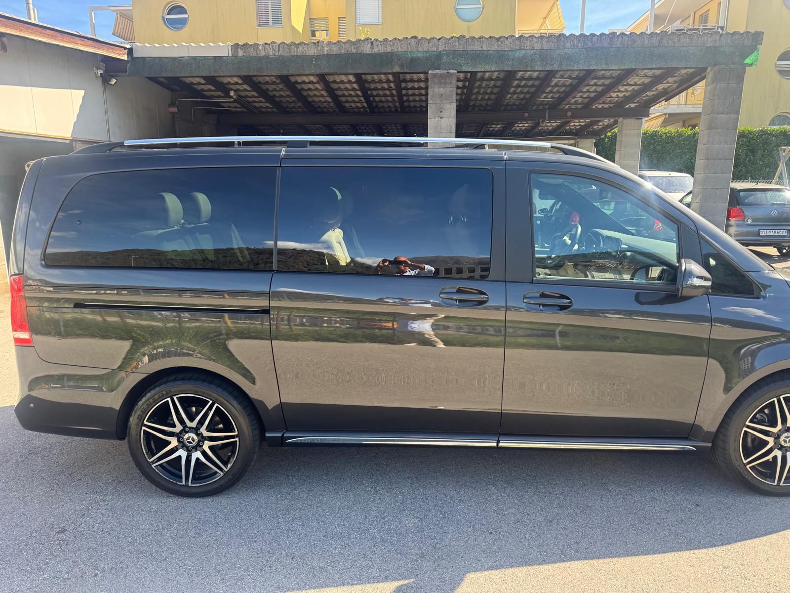 MERCEDES-BENZ V 300 d lang Avantgarde 4Matic 9G-Tronic-image-17