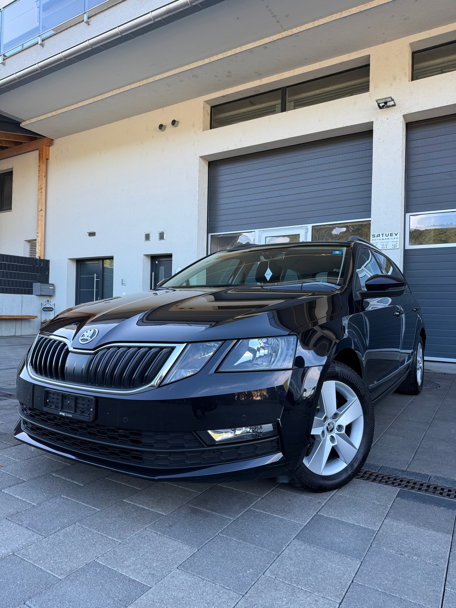 SKODA 1.8 TSI Style DSG-image-0