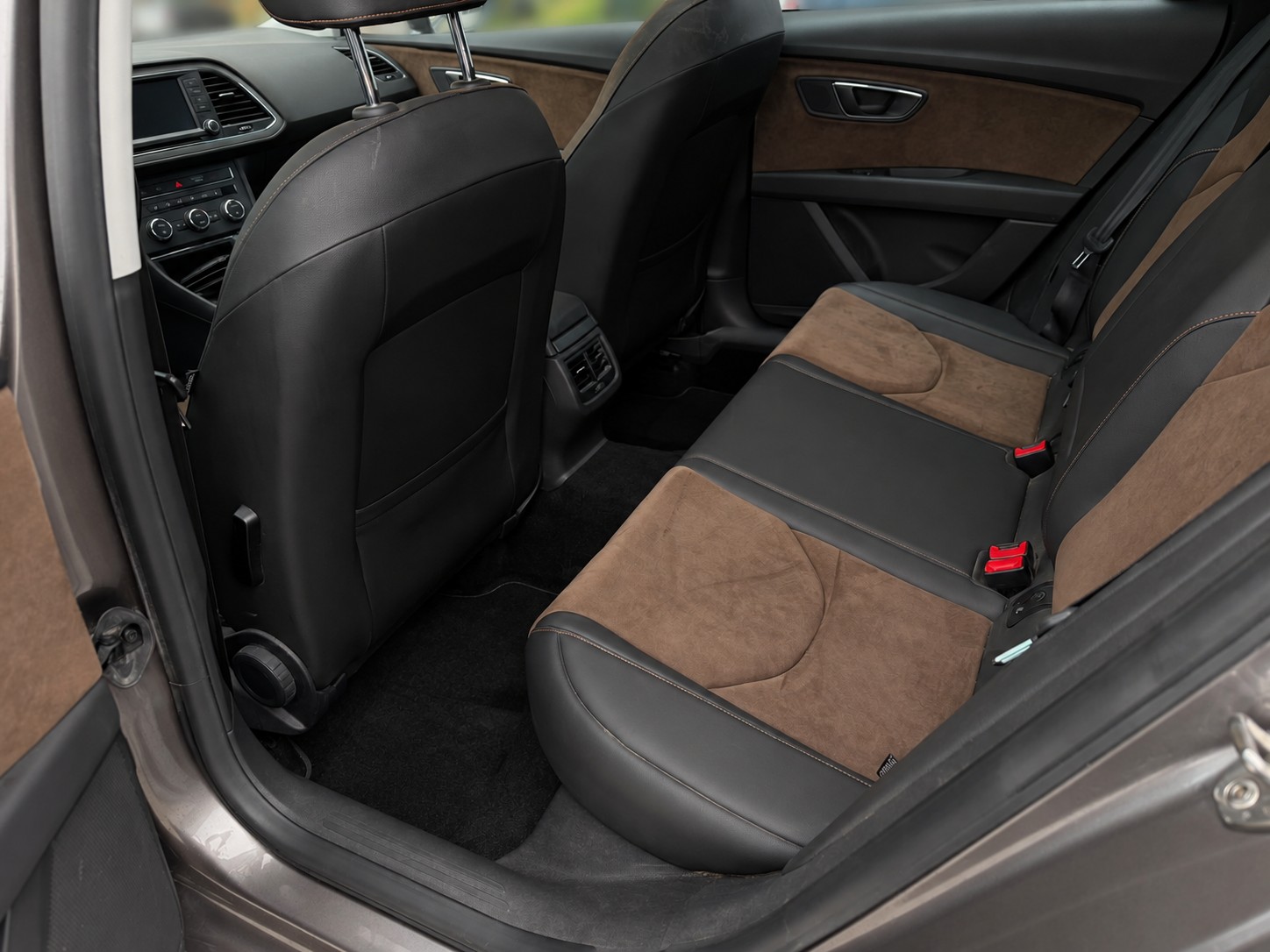 SEAT Leon ST 1.8 TSI X-Perience 4Drive DSG-image-6
