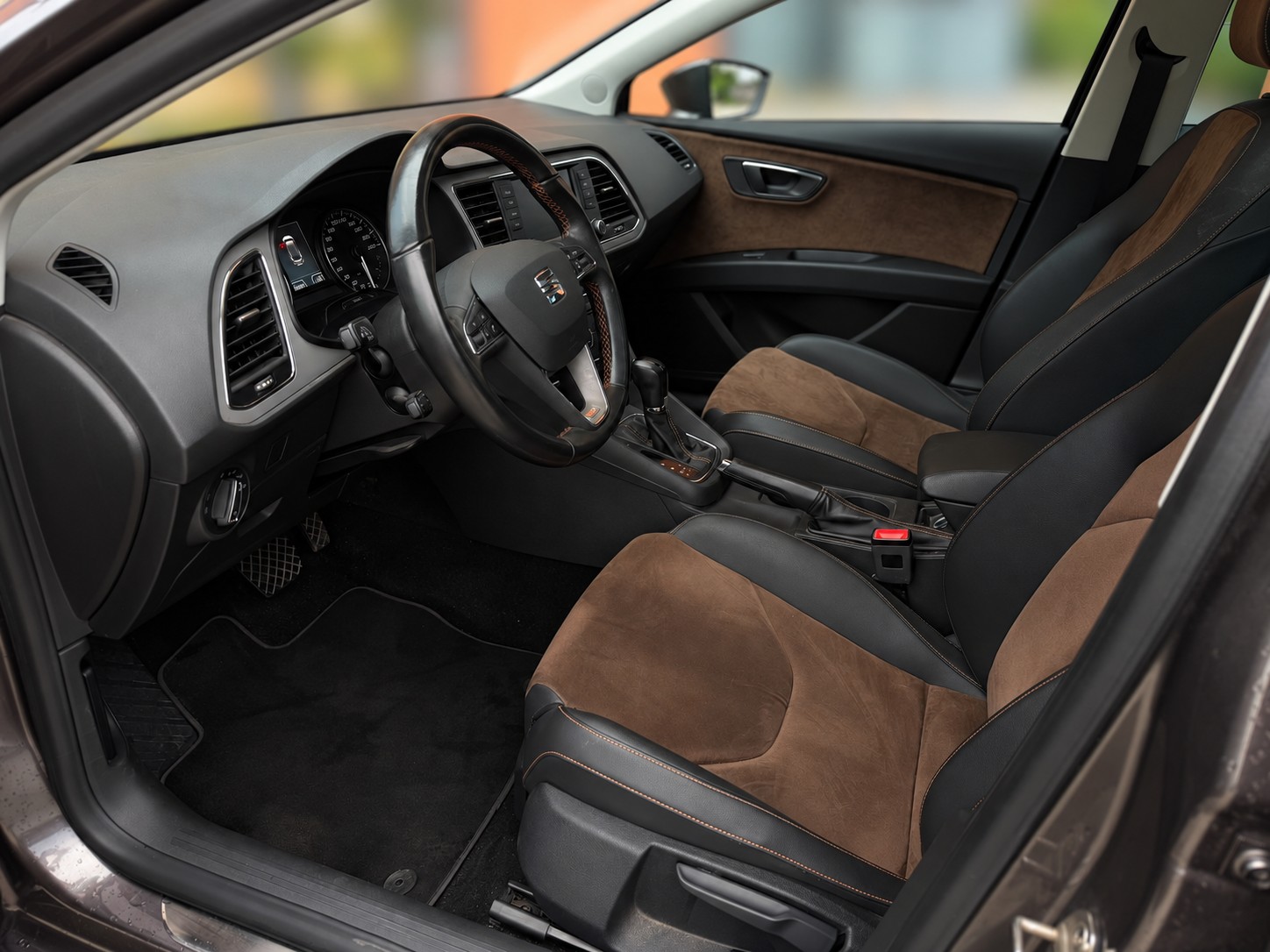 SEAT Leon ST 1.8 TSI X-Perience 4Drive DSG-image-5