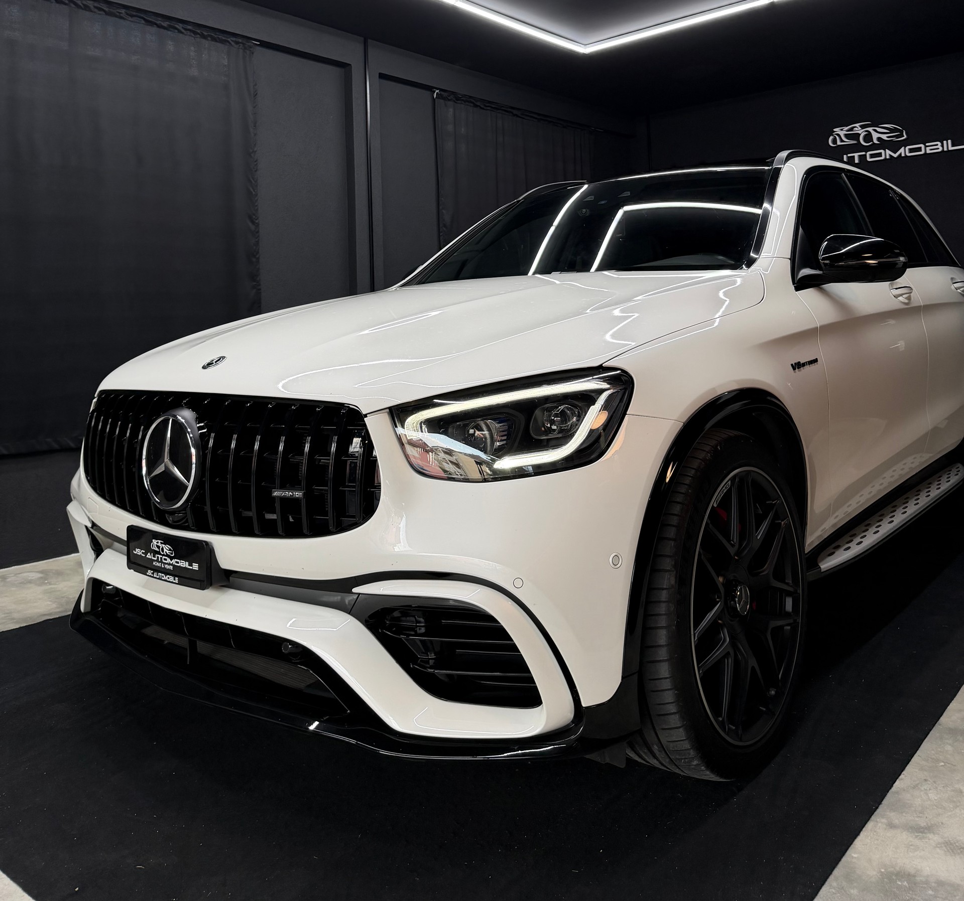 MERCEDES-BENZ GLC 63 S AMG 4Matic 9G-Tronic-image-2