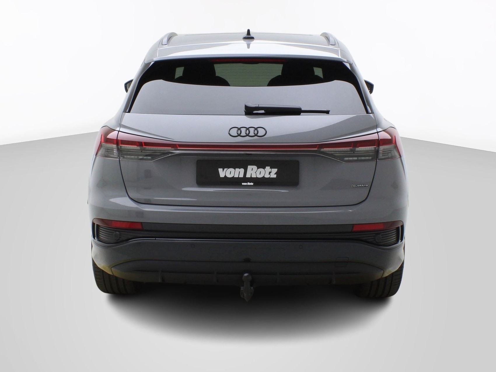 AUDI Q4 e-tron 55 S line quattro **Audi Werksgarantie bis 11/2030**-showroom-element-3