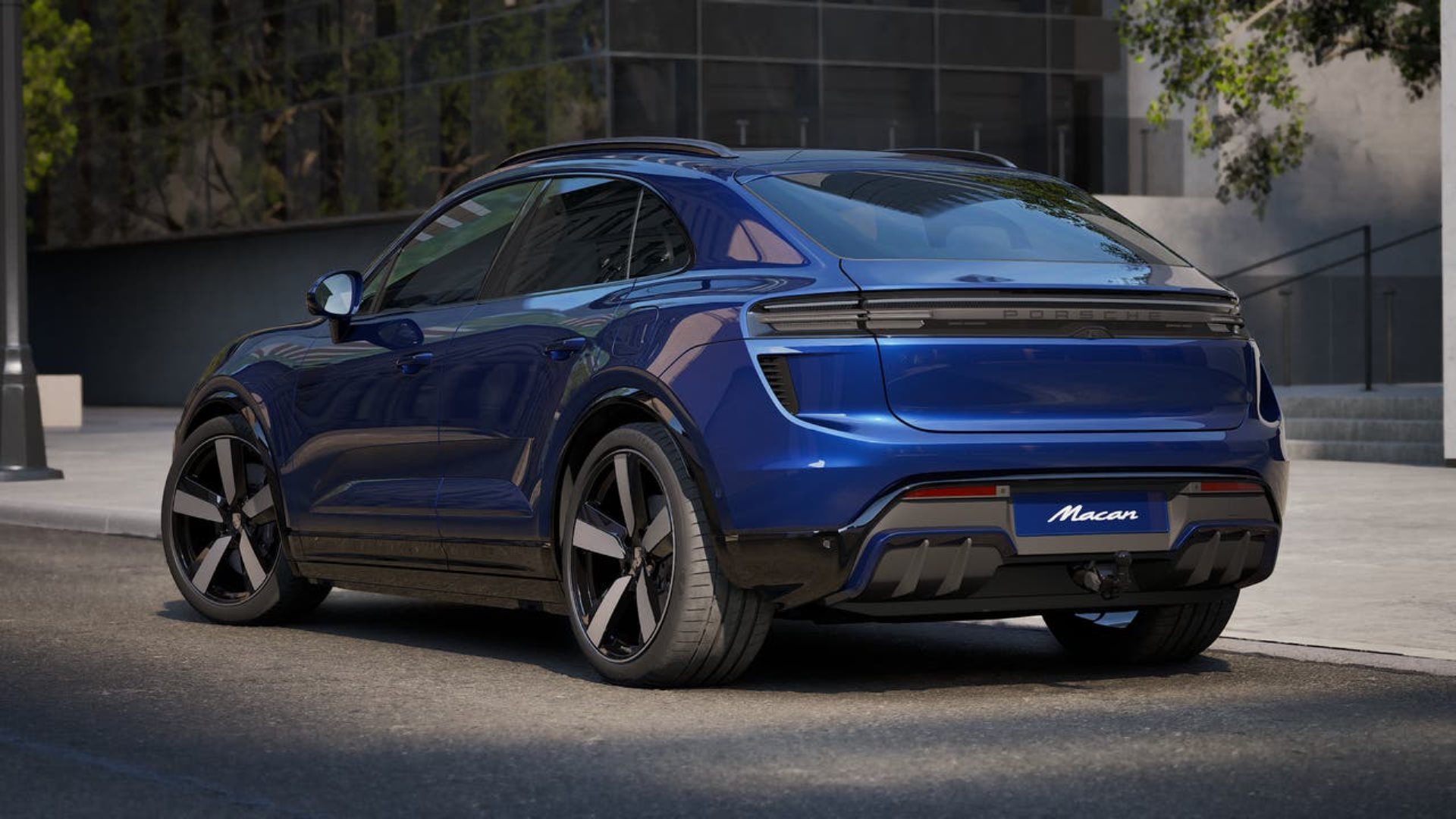 PORSCHE Macan Turbo-image-2
