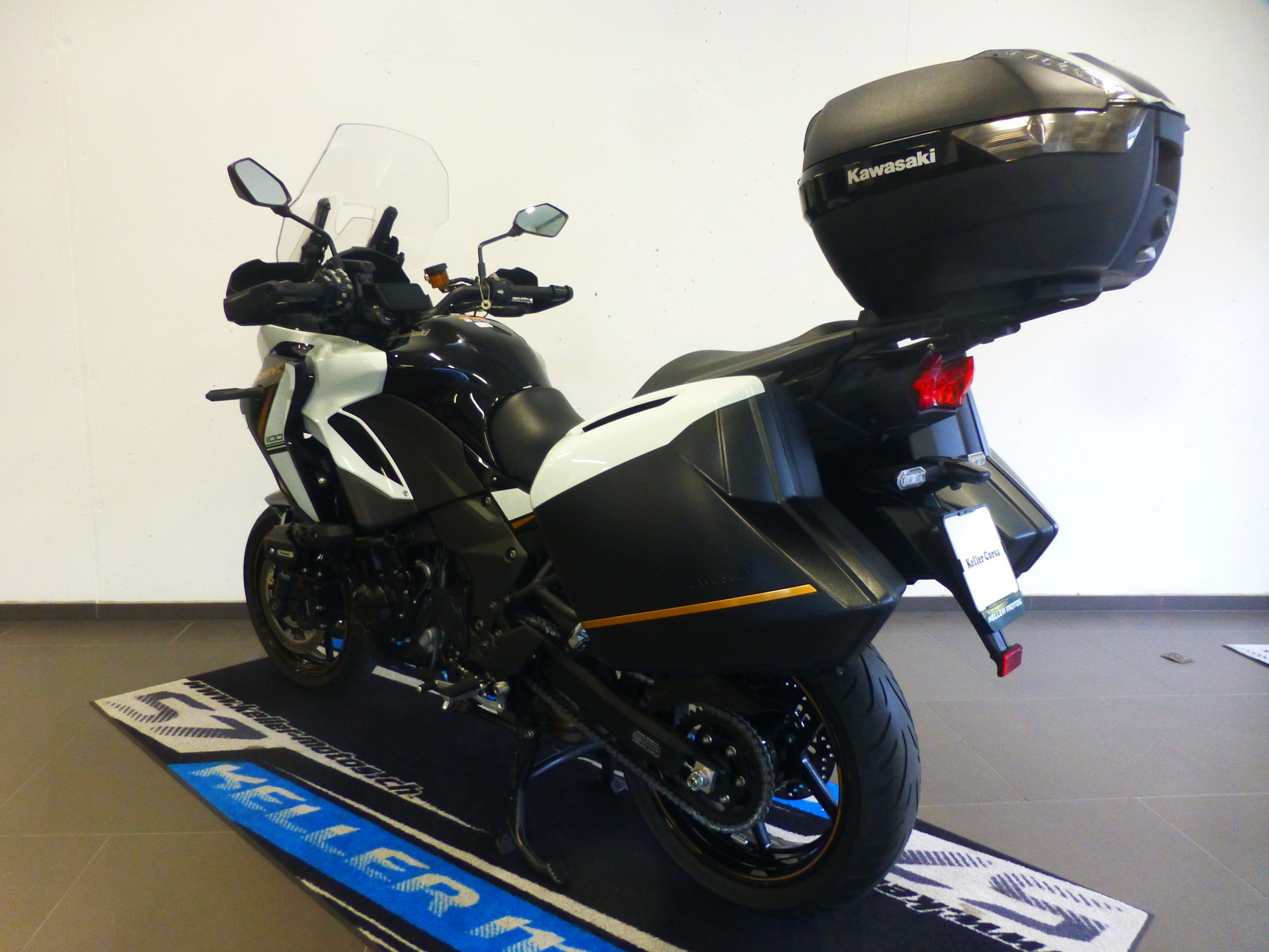 KAWASAKI Versys 1100 S Grand Tourer-showroom-element-3