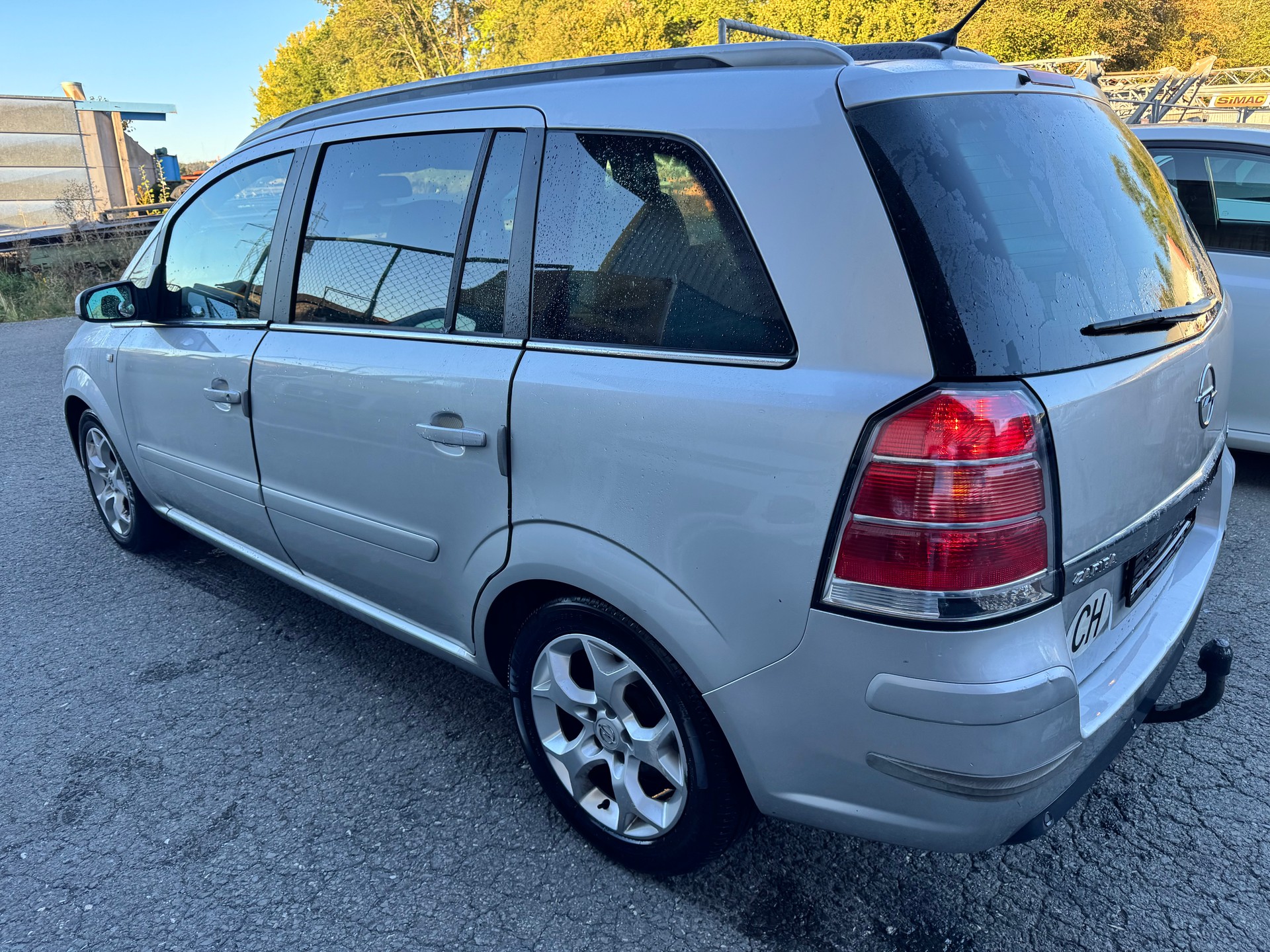 OPEL Zafira 1.9 CDTI Sport Automatic-image-4
