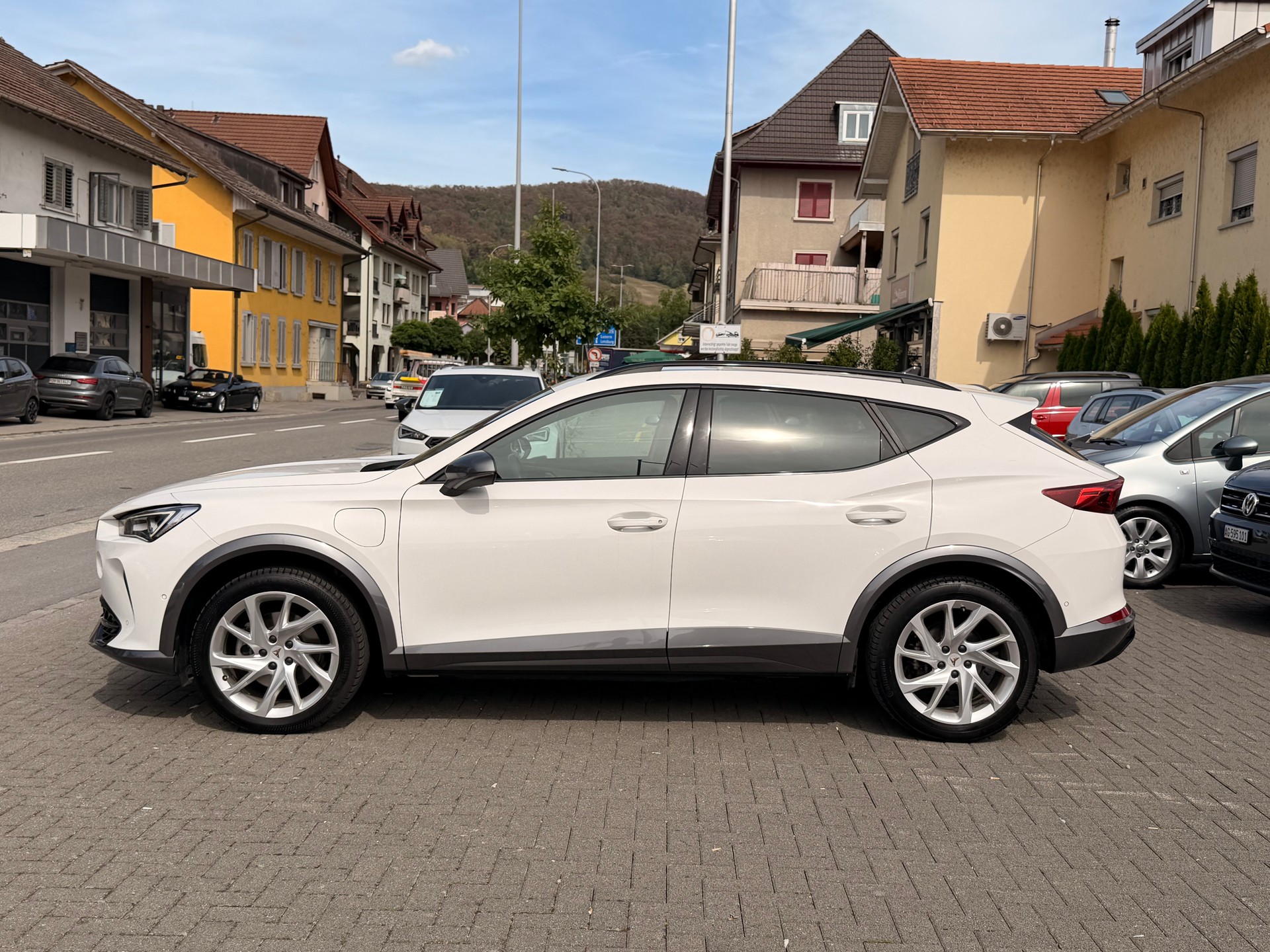 CUPRA Formentor 1.4 e-HYBRID pHEV DSG-image-3