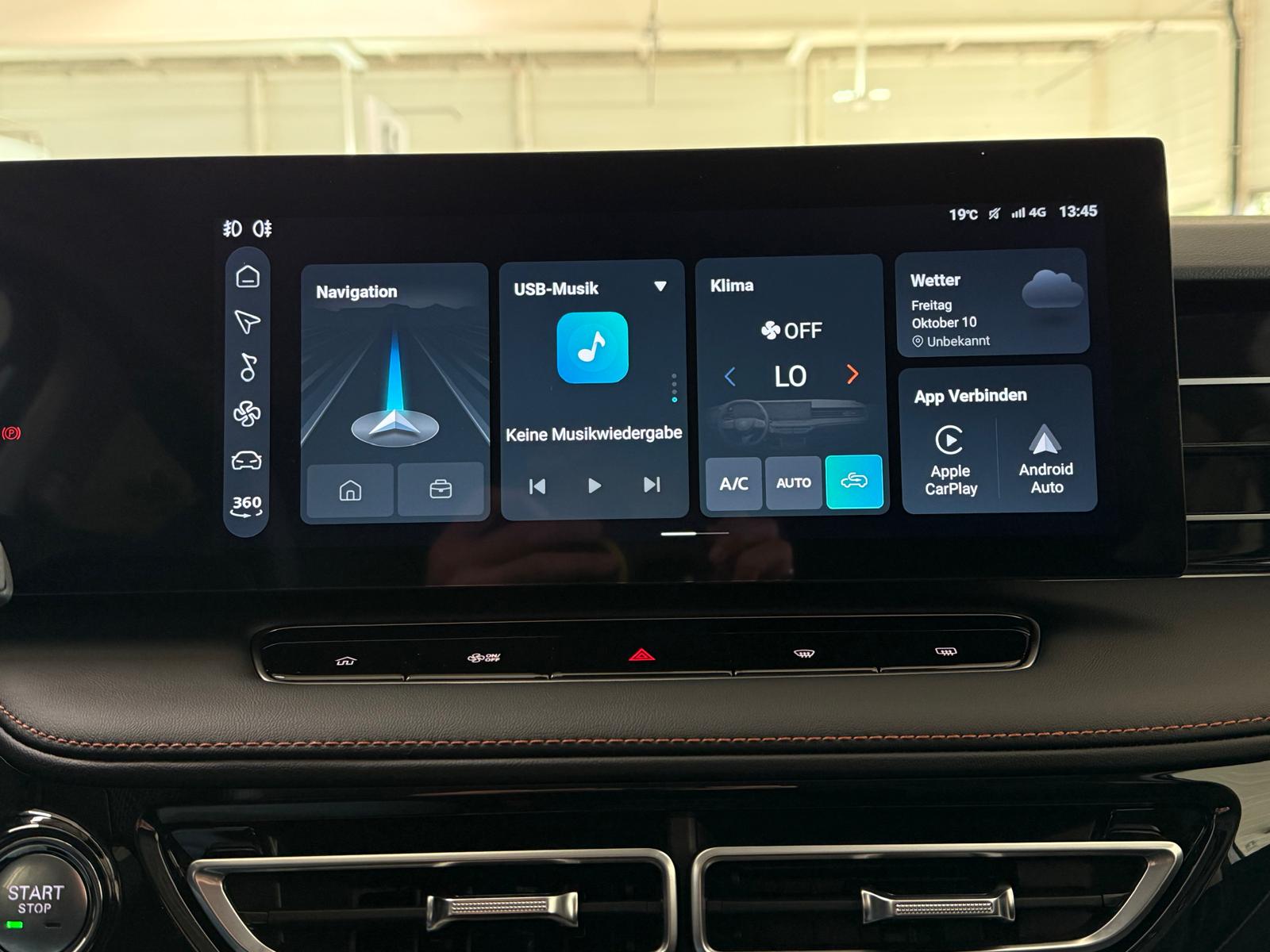 MG HS 1.5 Hybrid Luxury-image-15