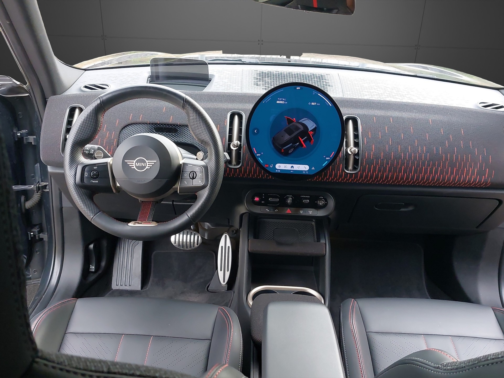 MINI Countryman U25 2.0i John Cooper Works ALL4-image-14