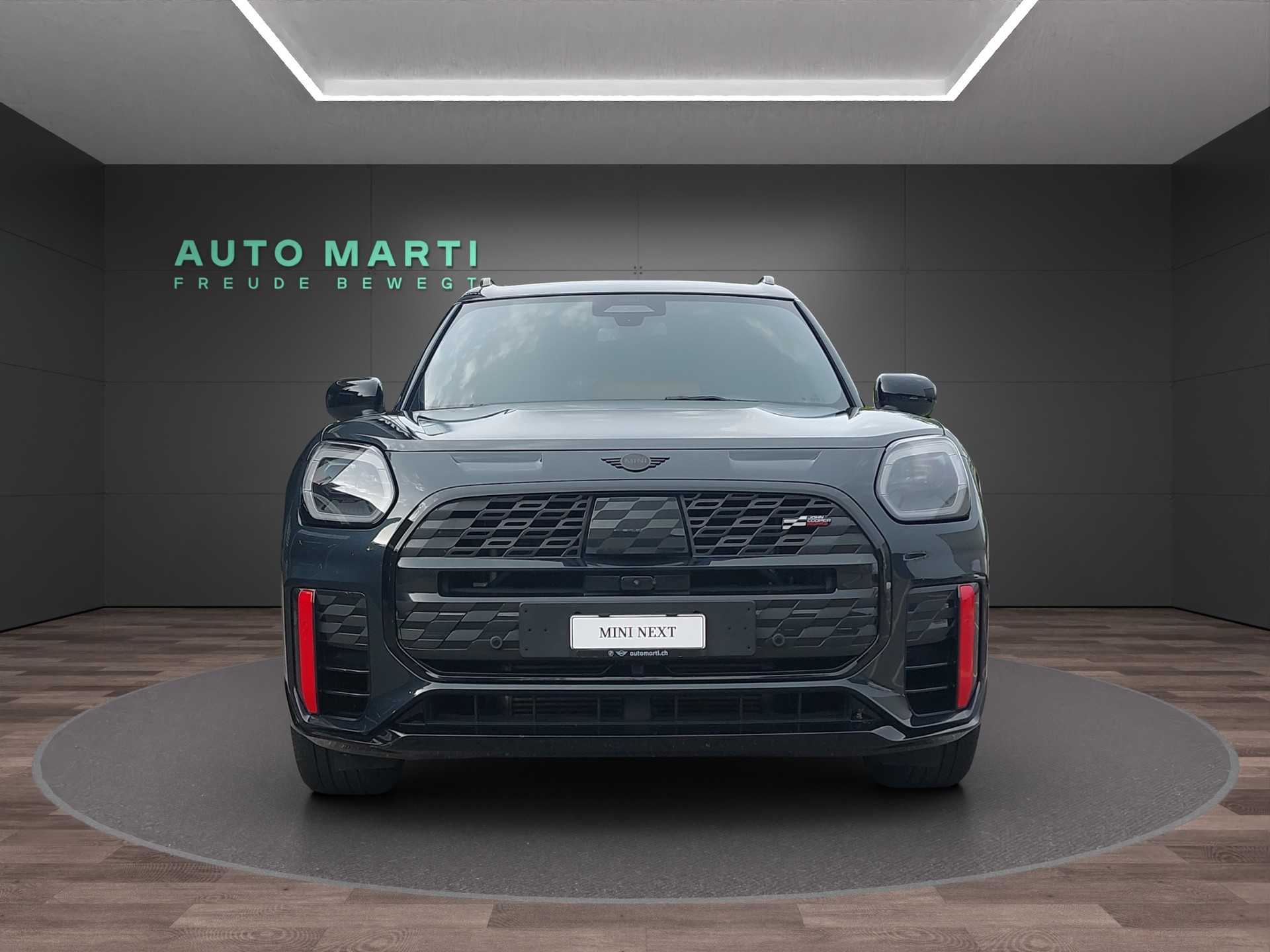 MINI Countryman U25 2.0i John Cooper Works ALL4-image-2