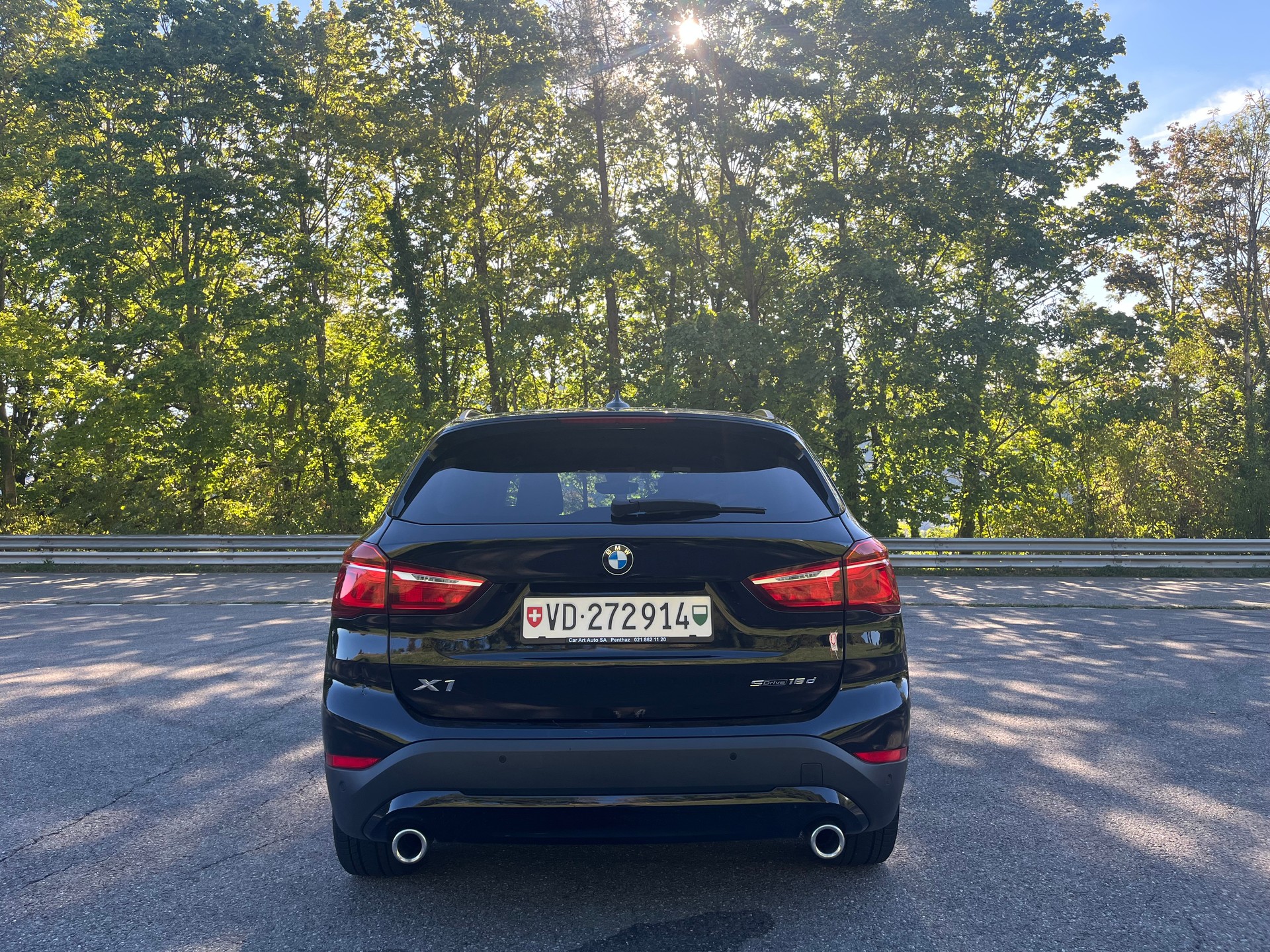 BMW X1 sDrive 18d Sport Line Steptronic-image-5