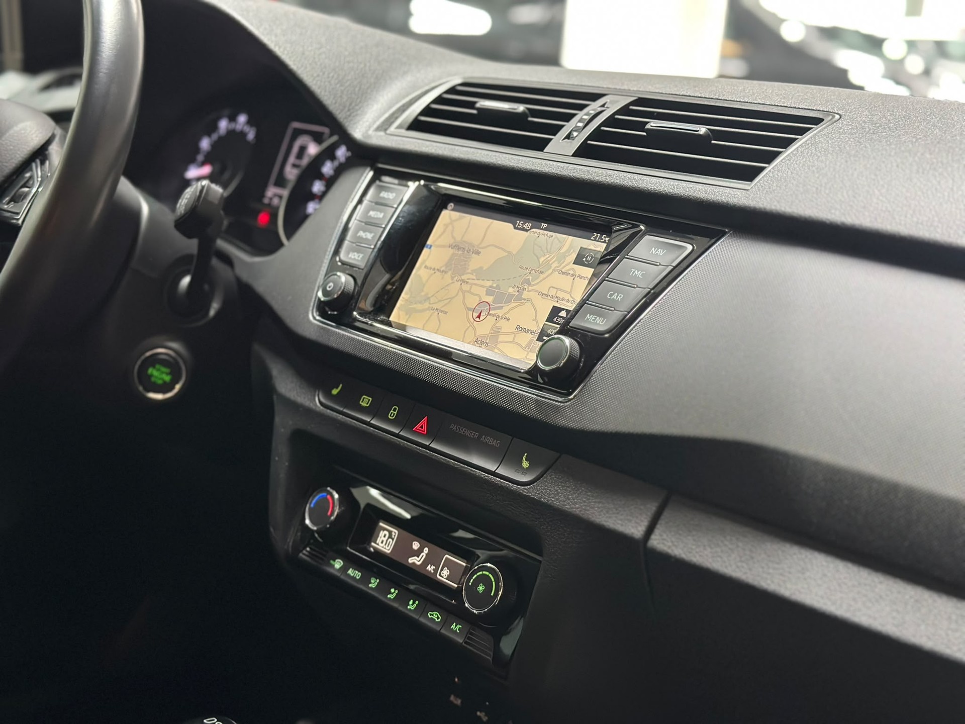 SKODA Fabia 1.2 TSI Style DSG-image-12
