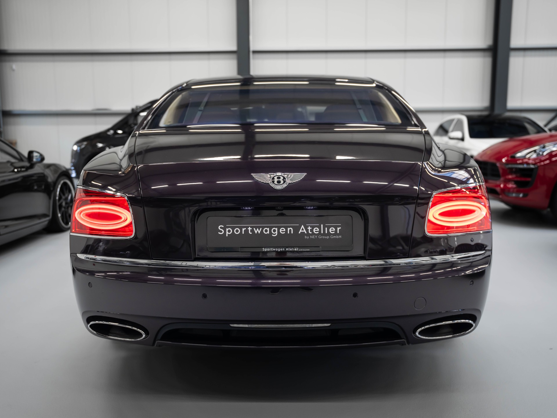 BENTLEY Flying Spur 6.0-showroom-element-2