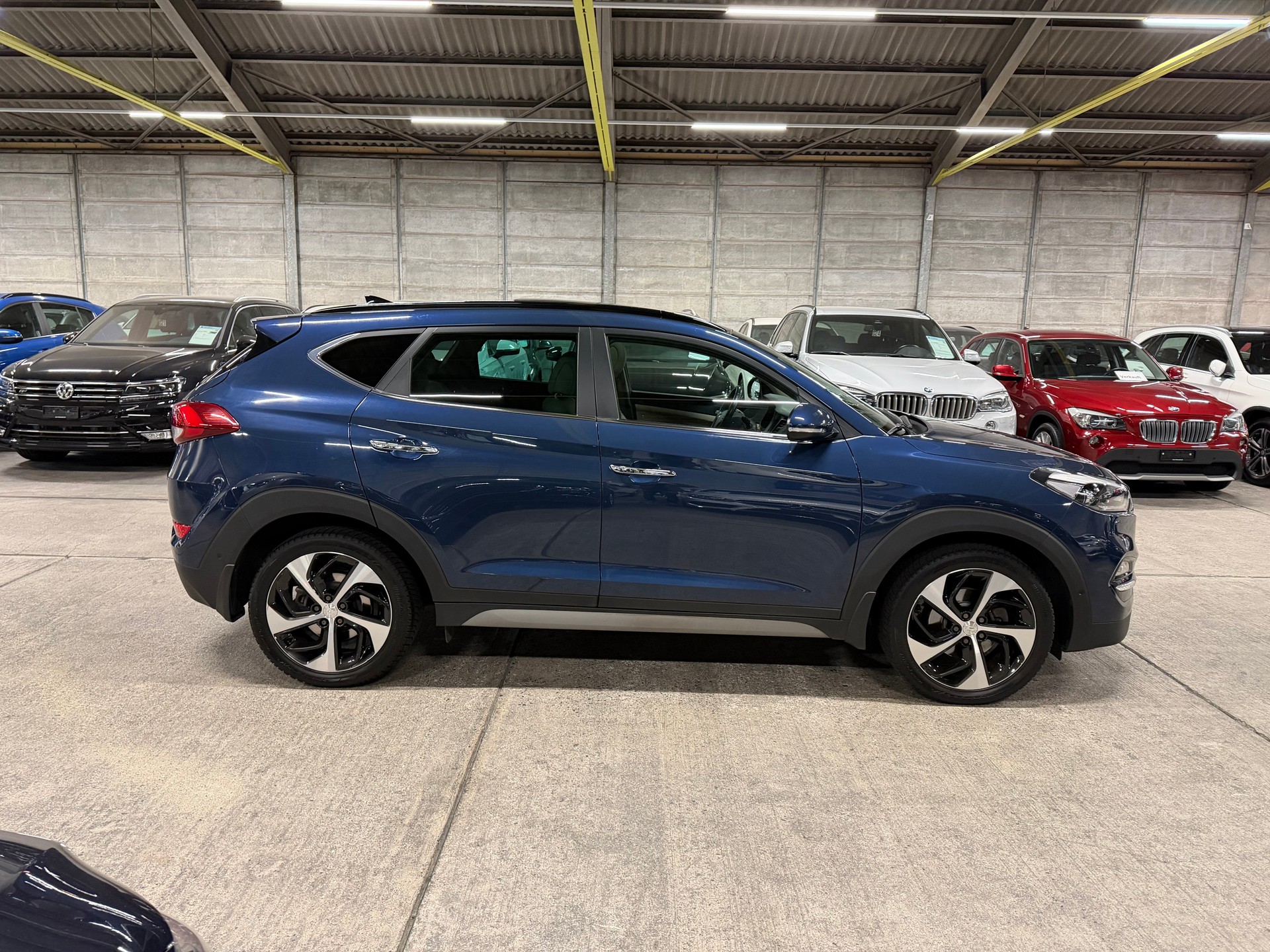 HYUNDAI Tucson 1.6 TGDI Vertex 4WD Automatic-image-3