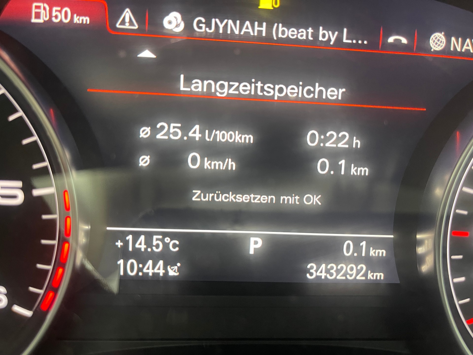 AUDI A6 Avant 3.0 TDI V6 quattro S-tronic-image-11