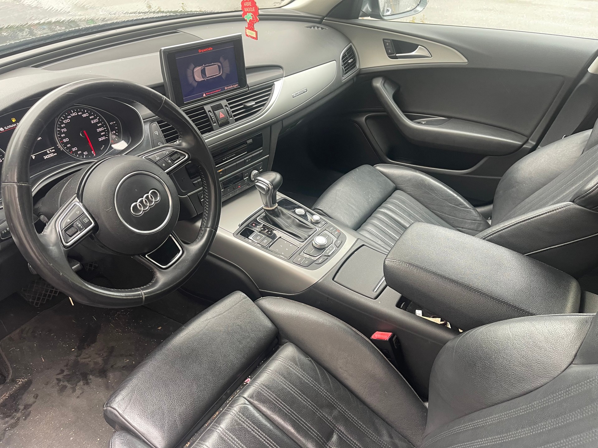 AUDI A6 Avant 3.0 TDI V6 quattro S-tronic-image-8