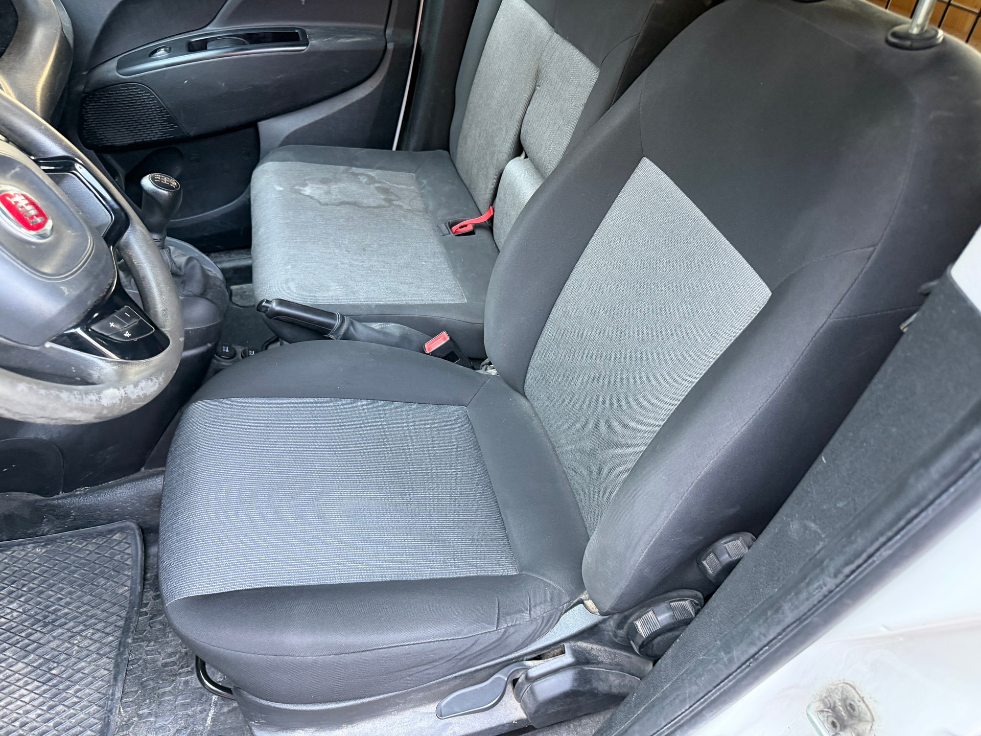 FIAT Doblò 1.3 Multijet Cargo Swiss-image-6