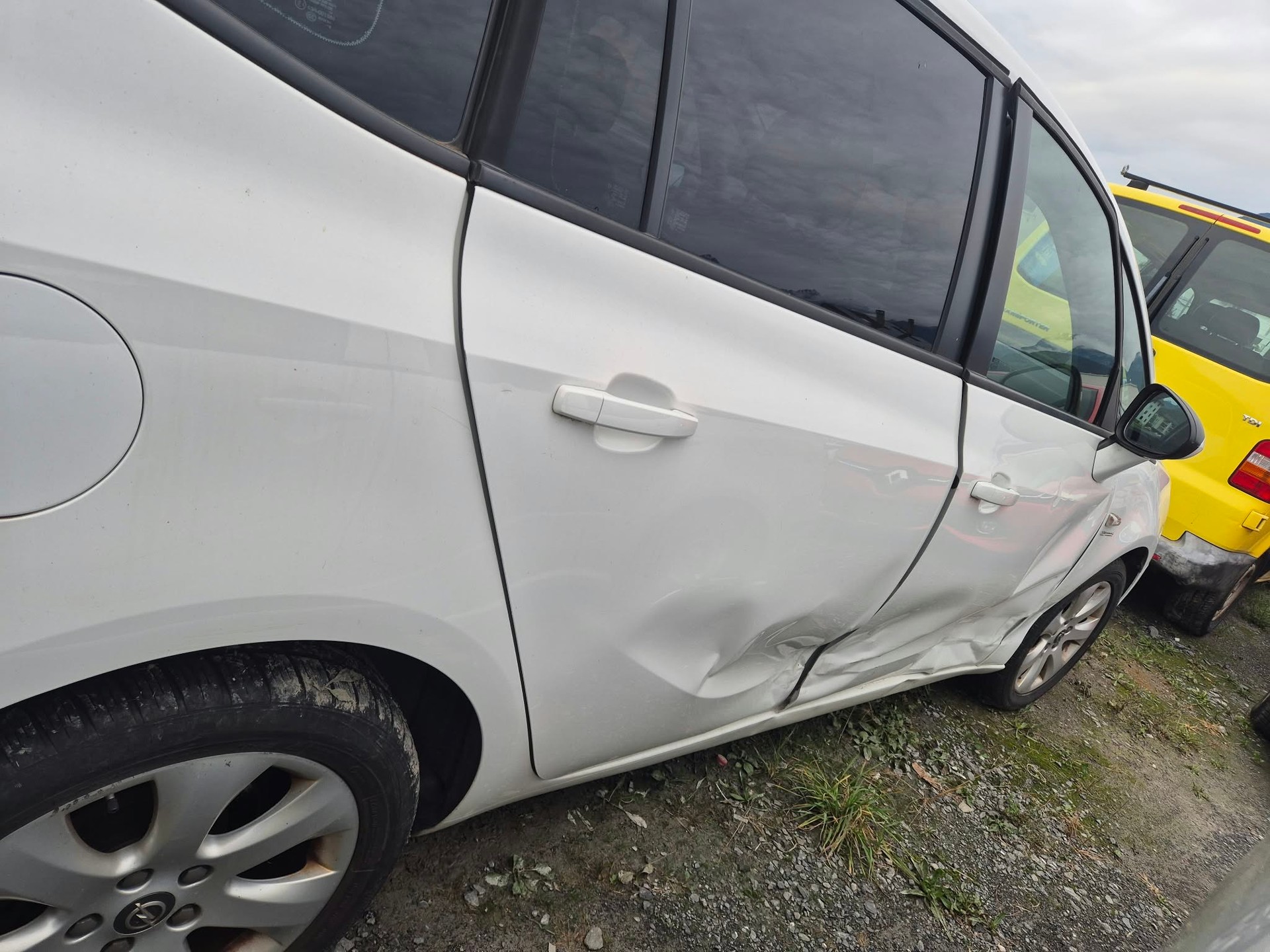 OPEL Zafira Tourer 1.4i 16V Turbo Automatic-image-10