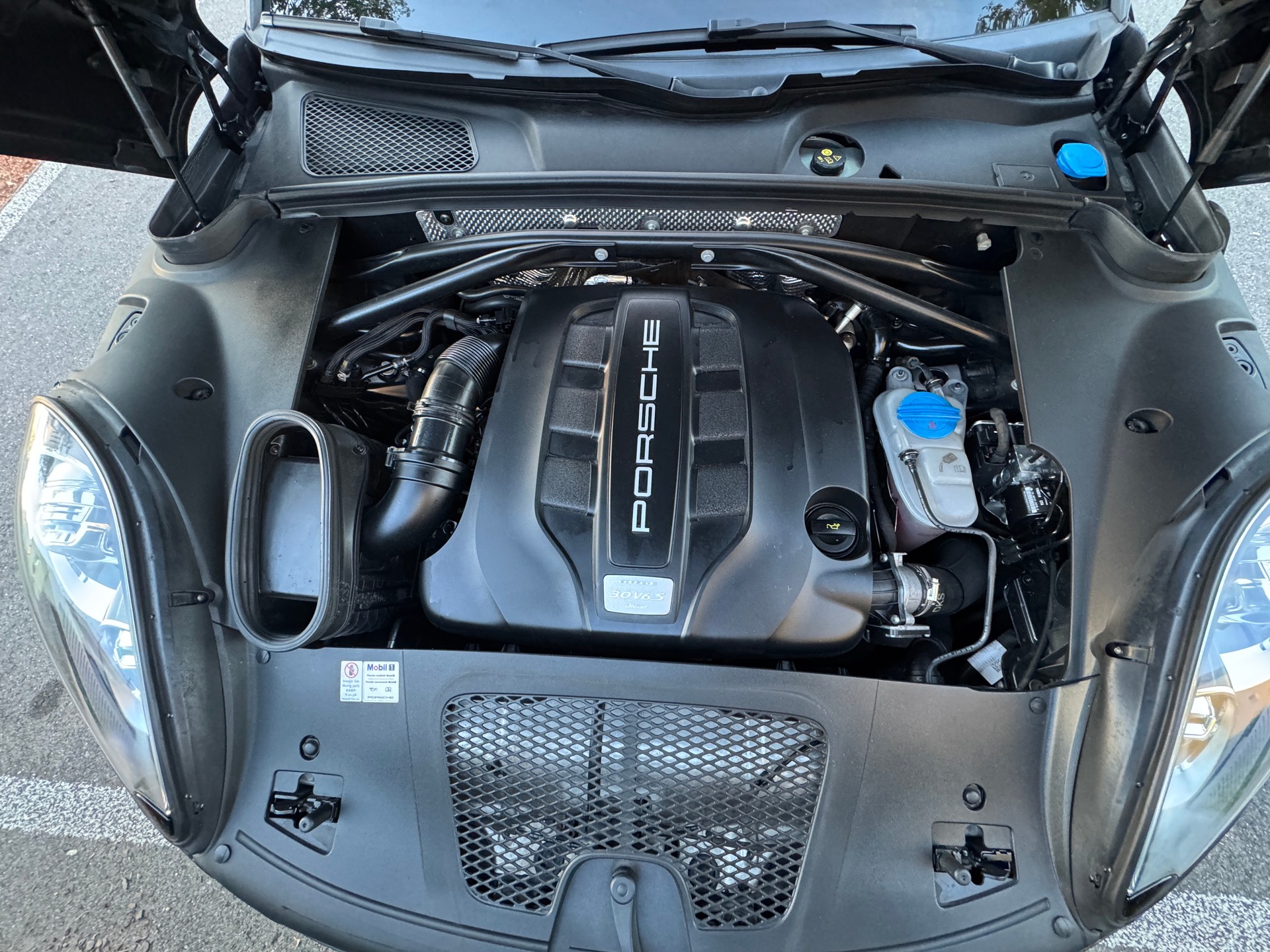 PORSCHE 3.0 V6 S Diesel-image-5