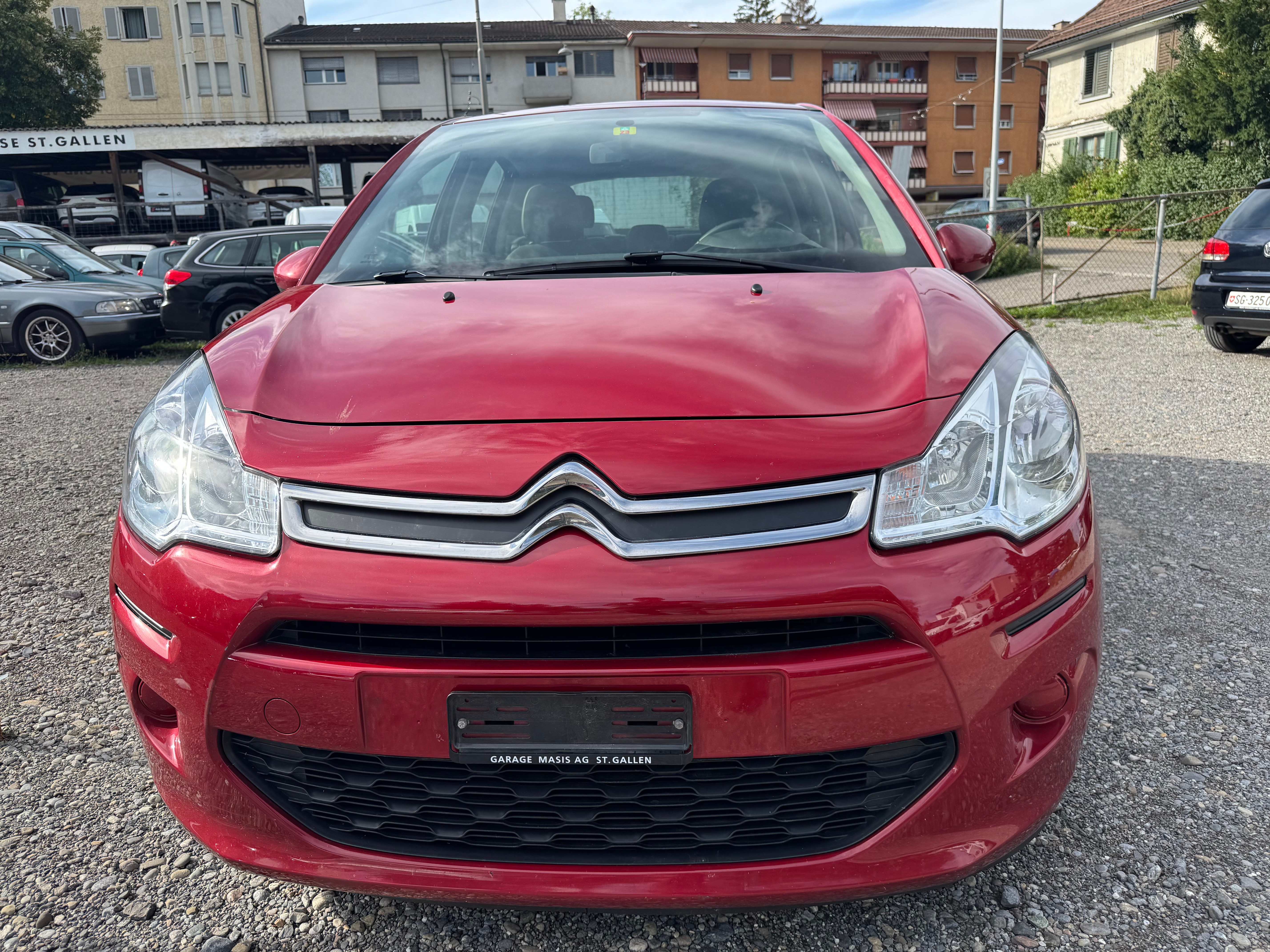 Car photo