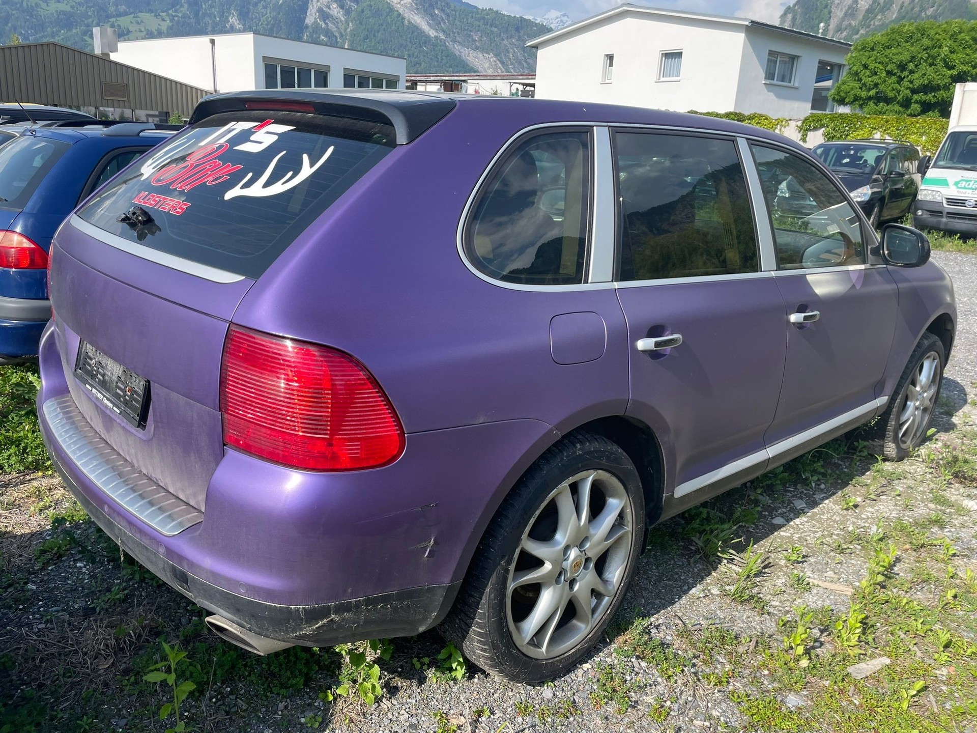 PORSCHE Cayenne S-image-3