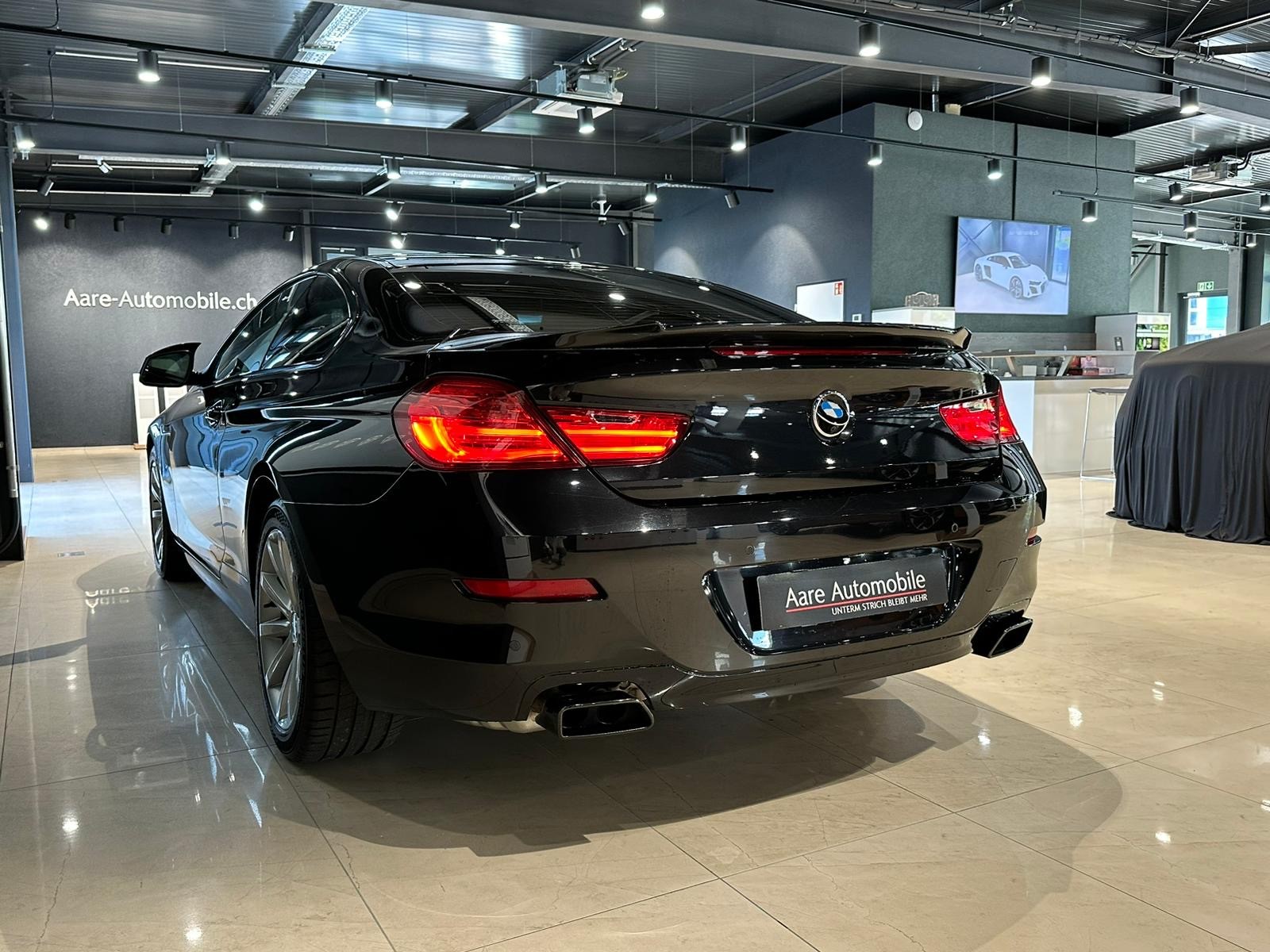BMW 650i Coupé-image-6