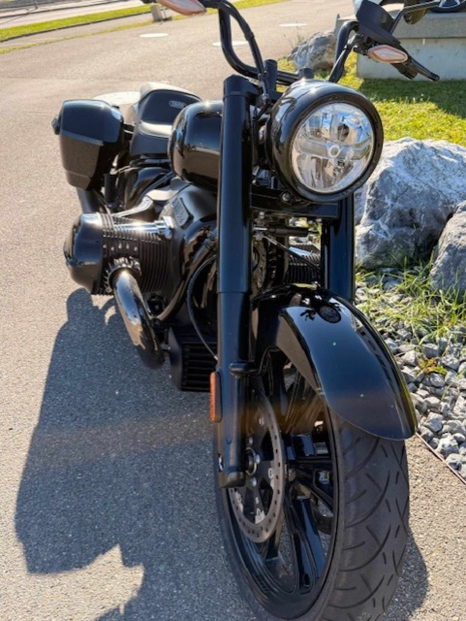 BMW R 18 Roctane Dr. Jekill & Mr. Hyde Auspuff-showroom-element-1