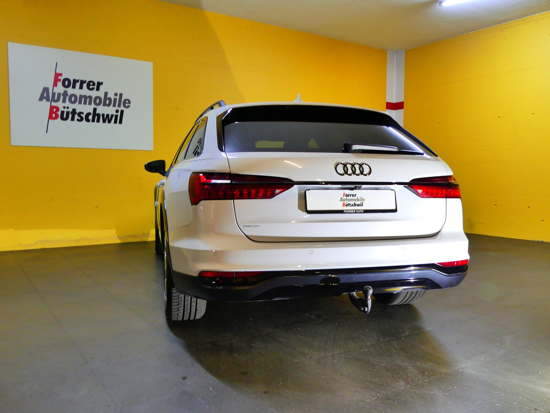 AUDI A6 allroad 40 TDI quattro tiptronic-image-4
