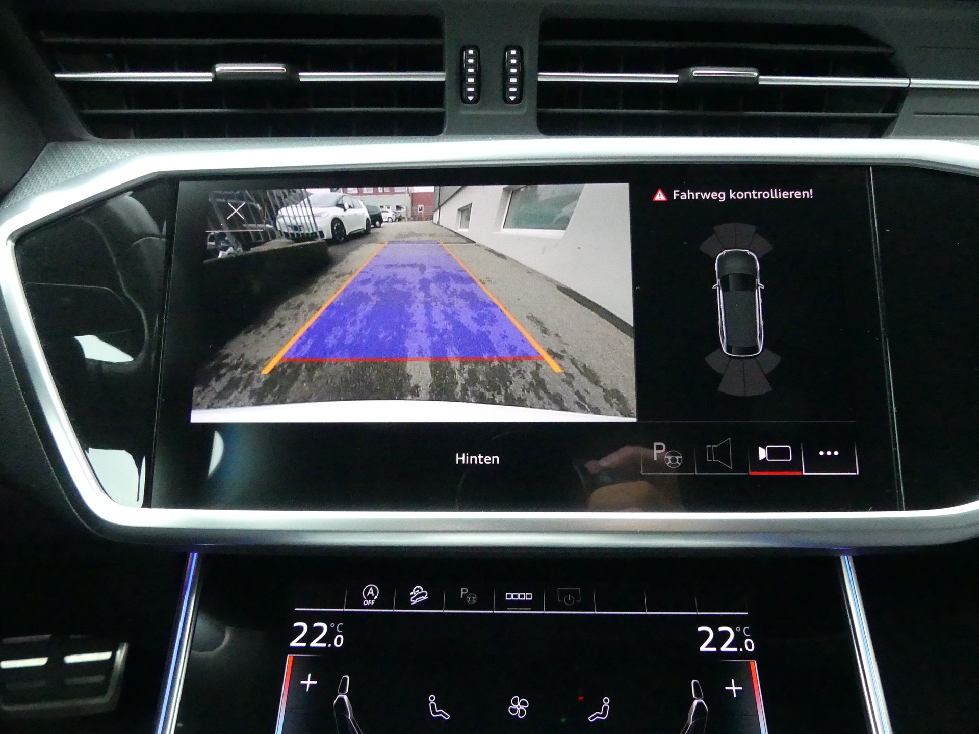 AUDI A6 allroad 40 TDI quattro tiptronic-image-15