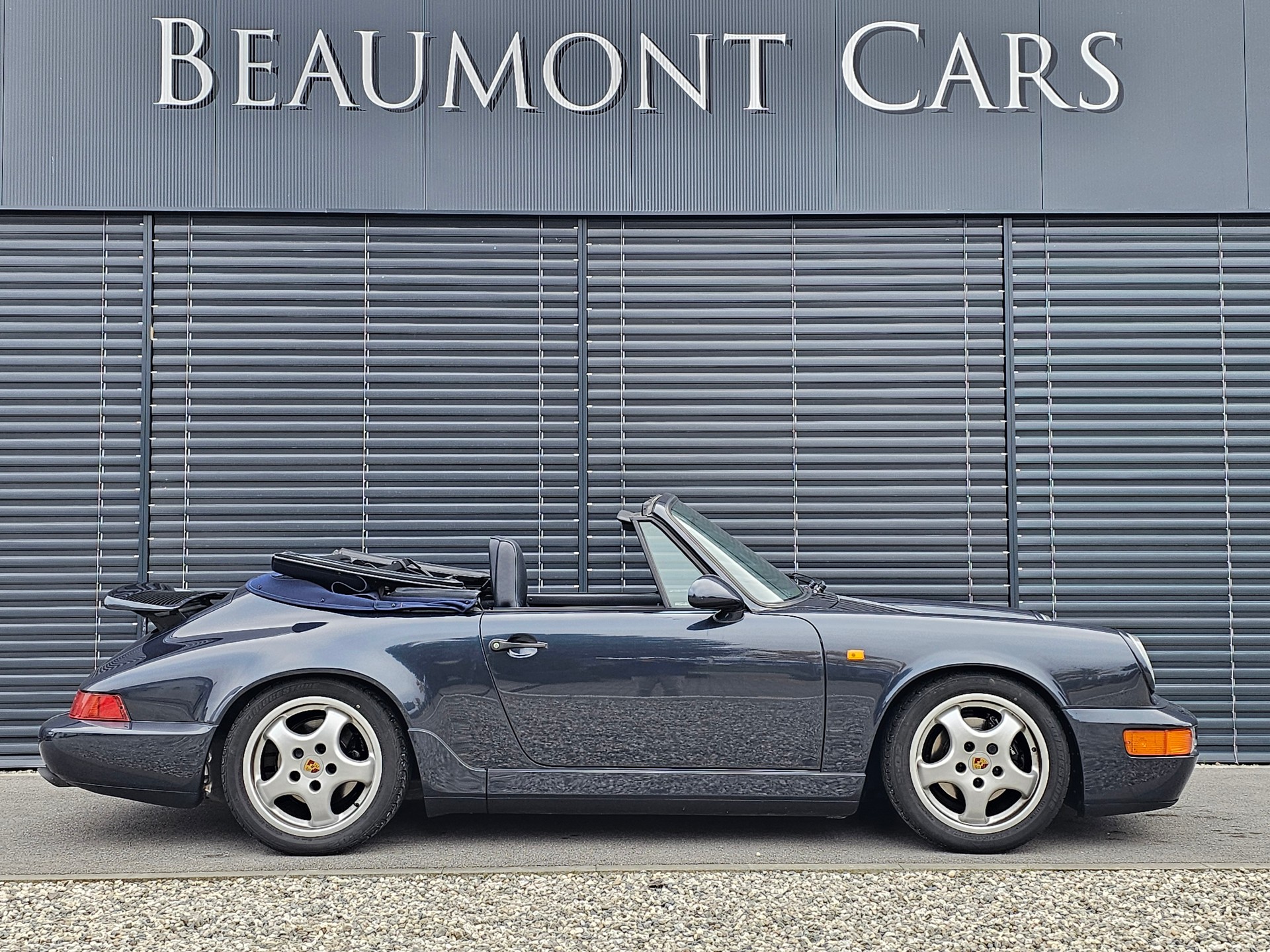PORSCHE 911 Carrera 2 Cabrio-image-0
