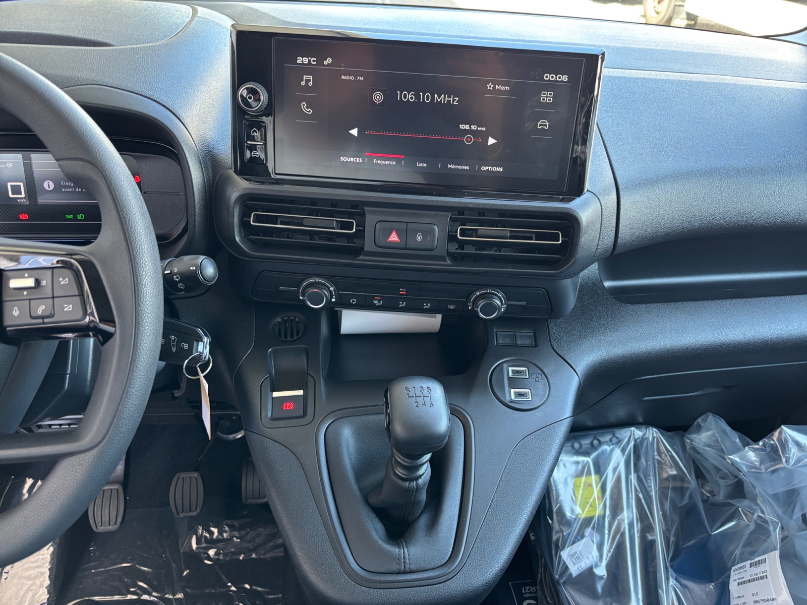 FIAT Doblo 1.2 PureTech EASY PRO Verglast-image-8