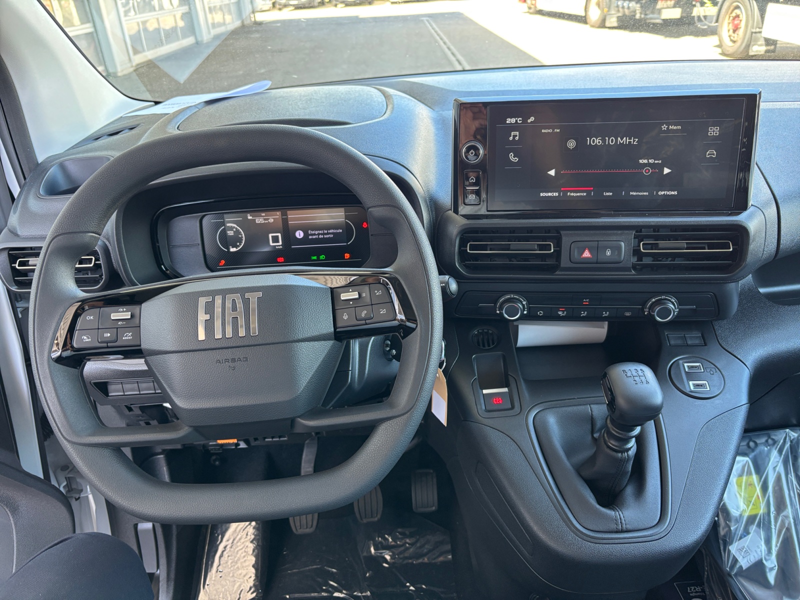 FIAT Doblo 1.2 PureTech EASY PRO Verglast-image-7