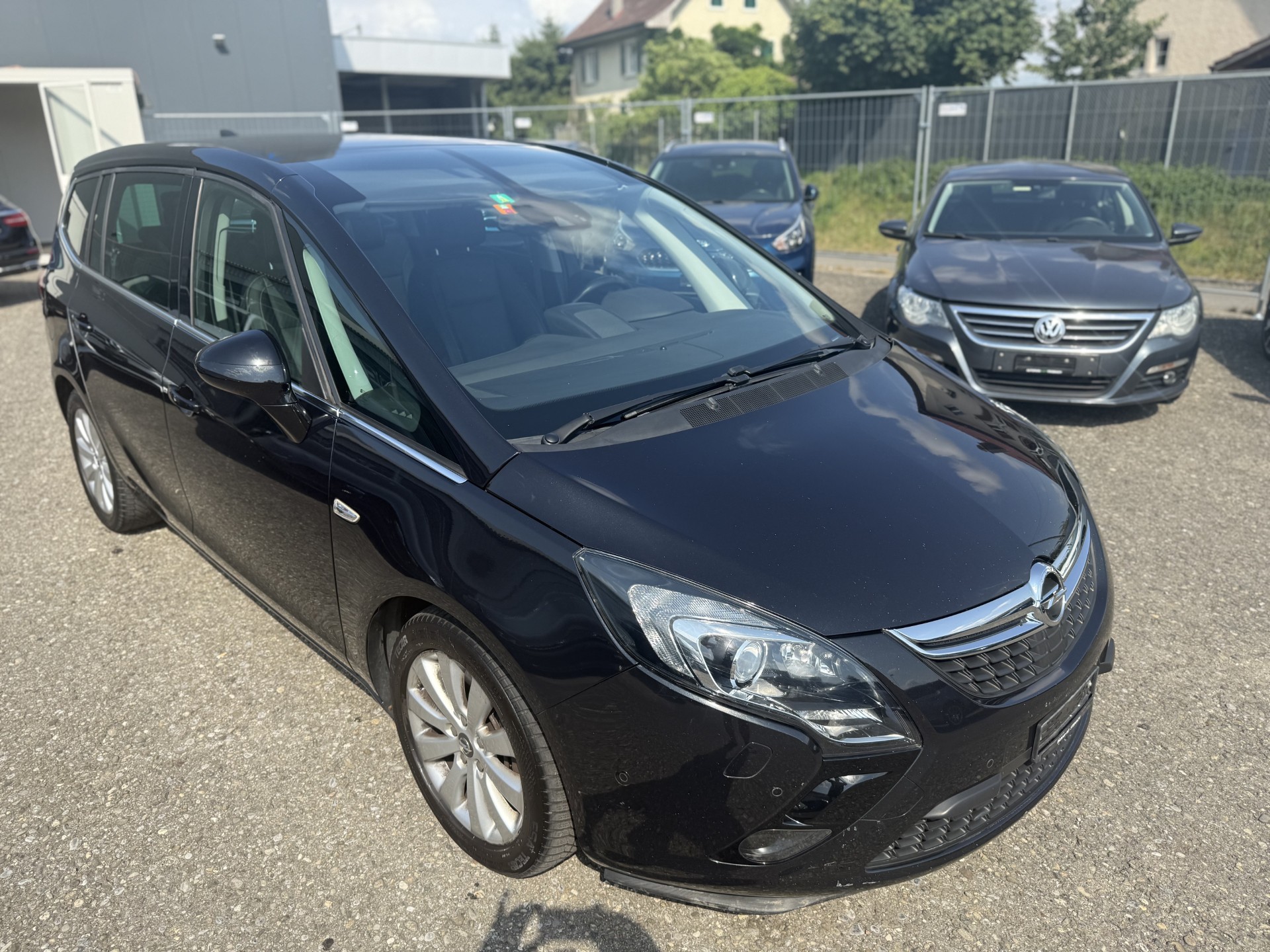 OPEL Zafira Tourer 2.0 CDTi Drive Automatic-image-2