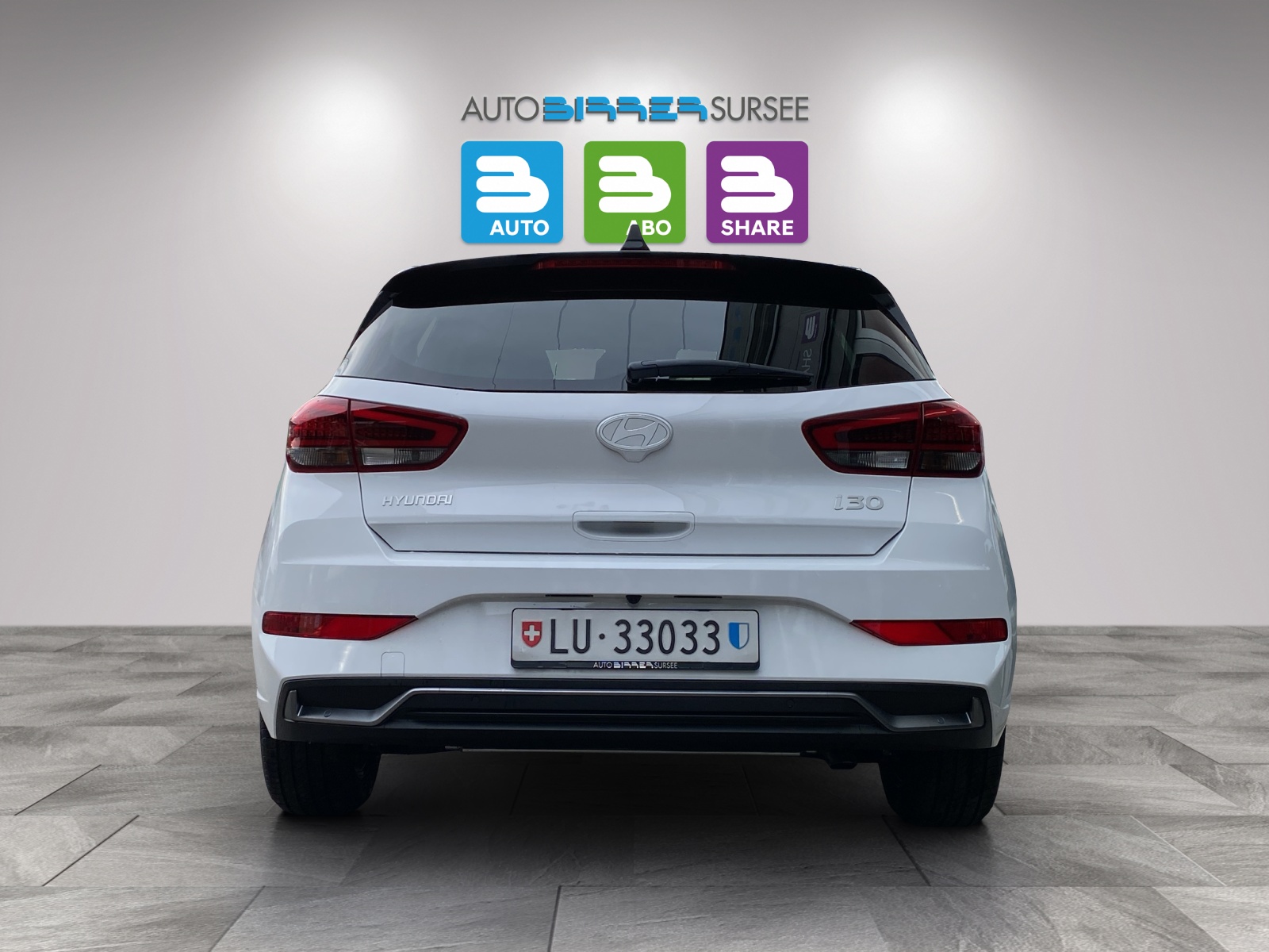 HYUNDAI i30 1.5 T-GDi Amplia-image-5