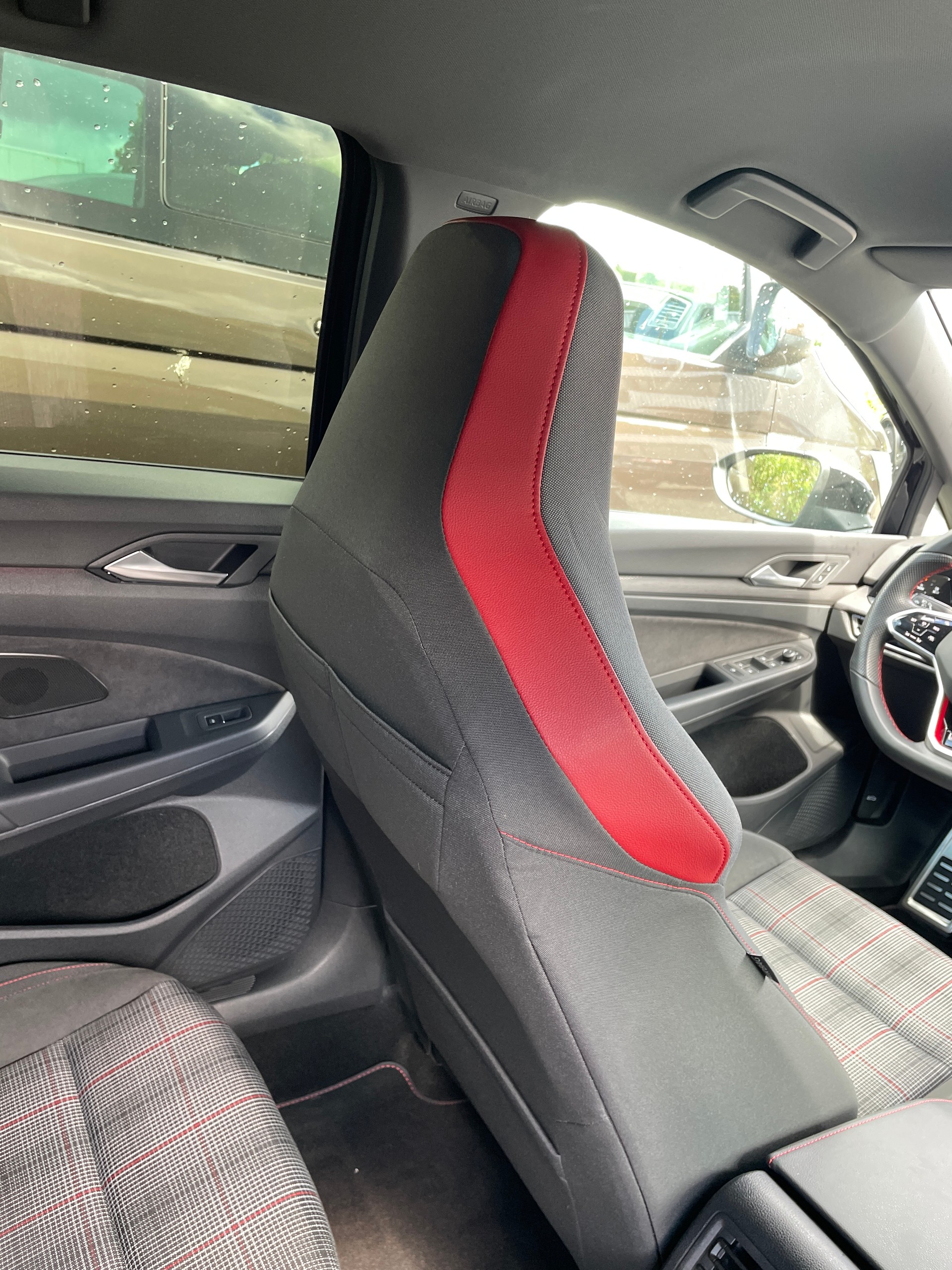 VW Golf 2.0 TSI GTI DSG-image-17