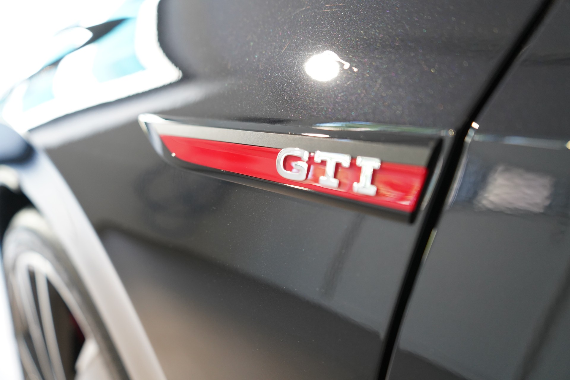 VW Golf 2.0 TSI GTI DSG-image-13