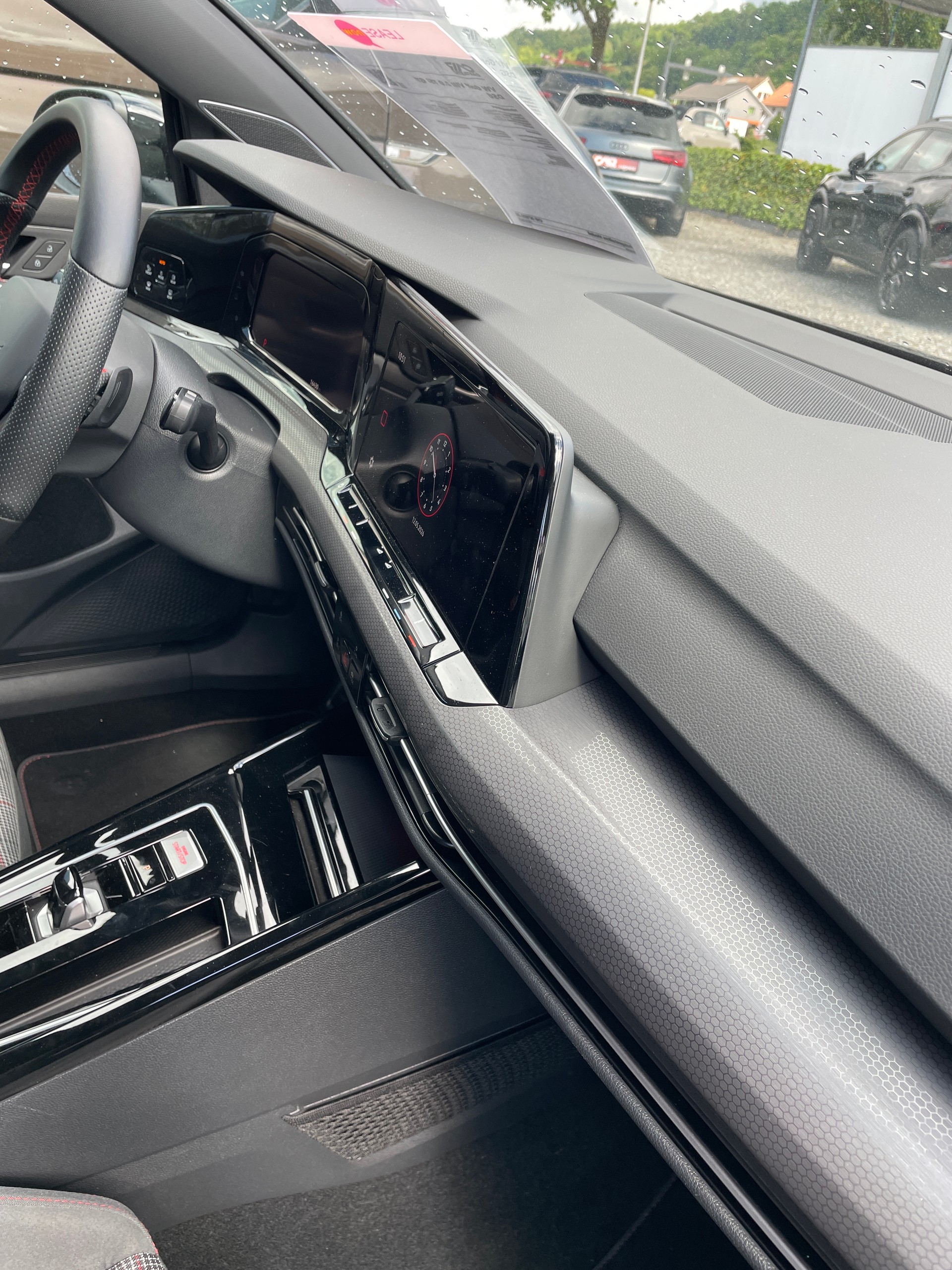 VW Golf 2.0 TSI GTI DSG-image-18