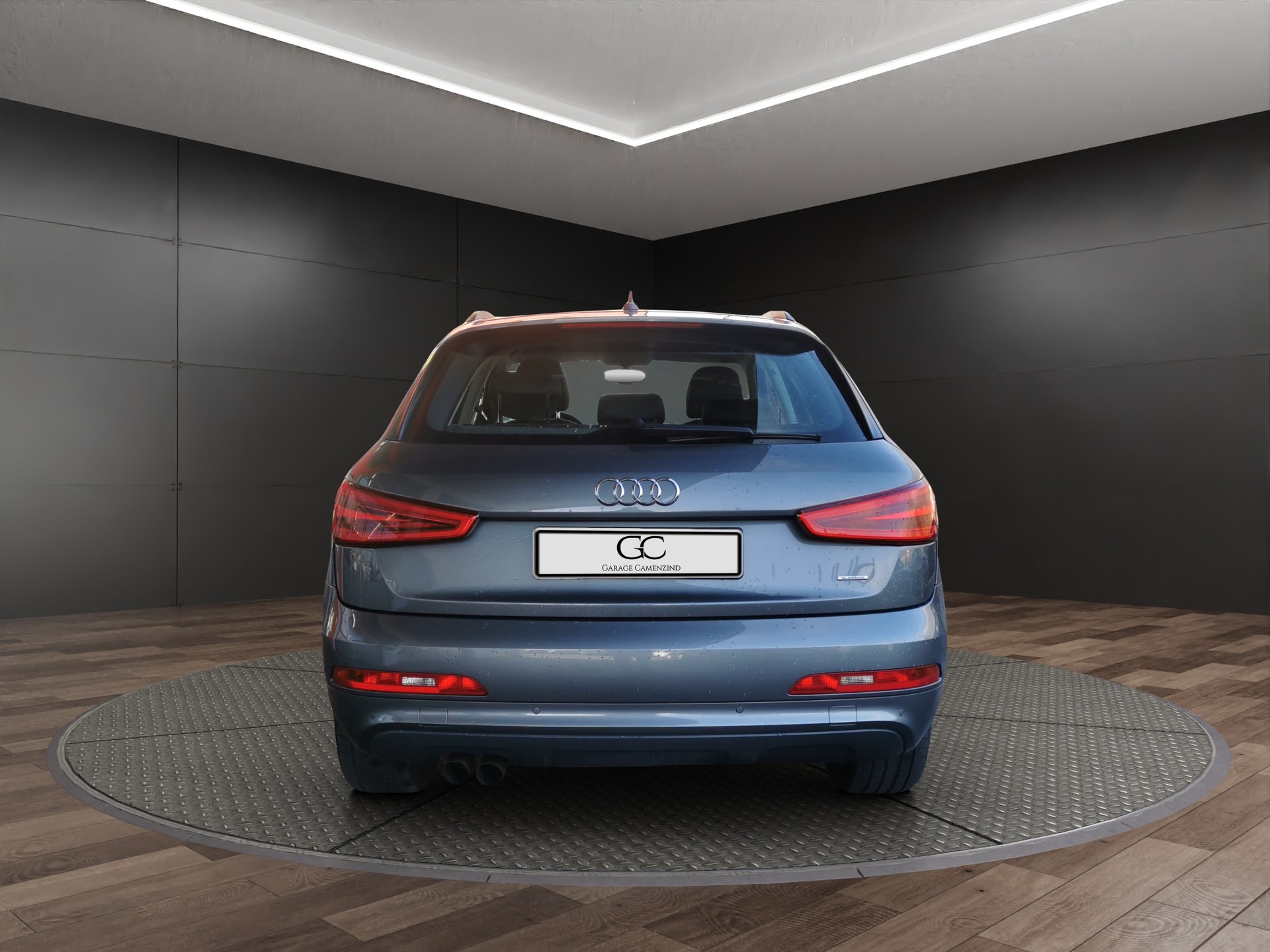 AUDI Q3 2.0 TDI quattro S-tronic-image-7