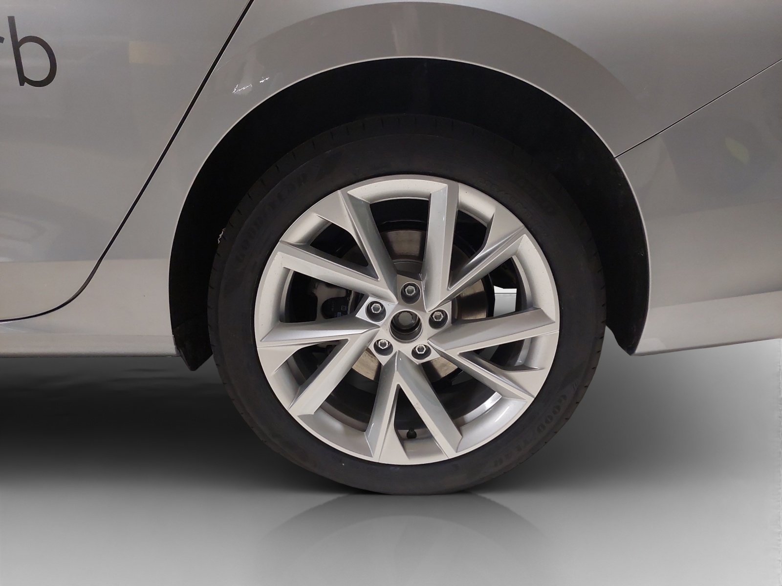 SKODA Superb Combi 2.0 TDi Selection 4x4 DSG-image-11