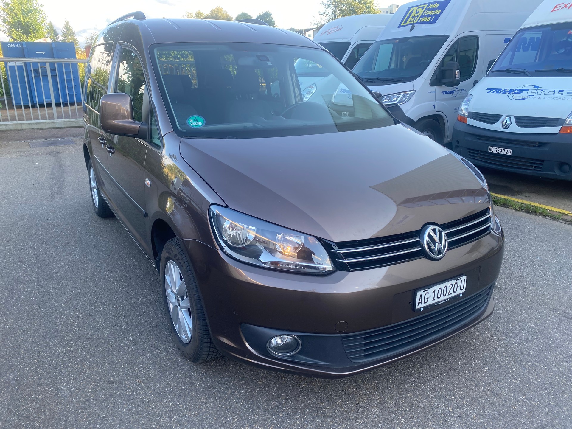 VW Caddy 1.6 TDI Blue Motion Technology Highline DSG-image-1