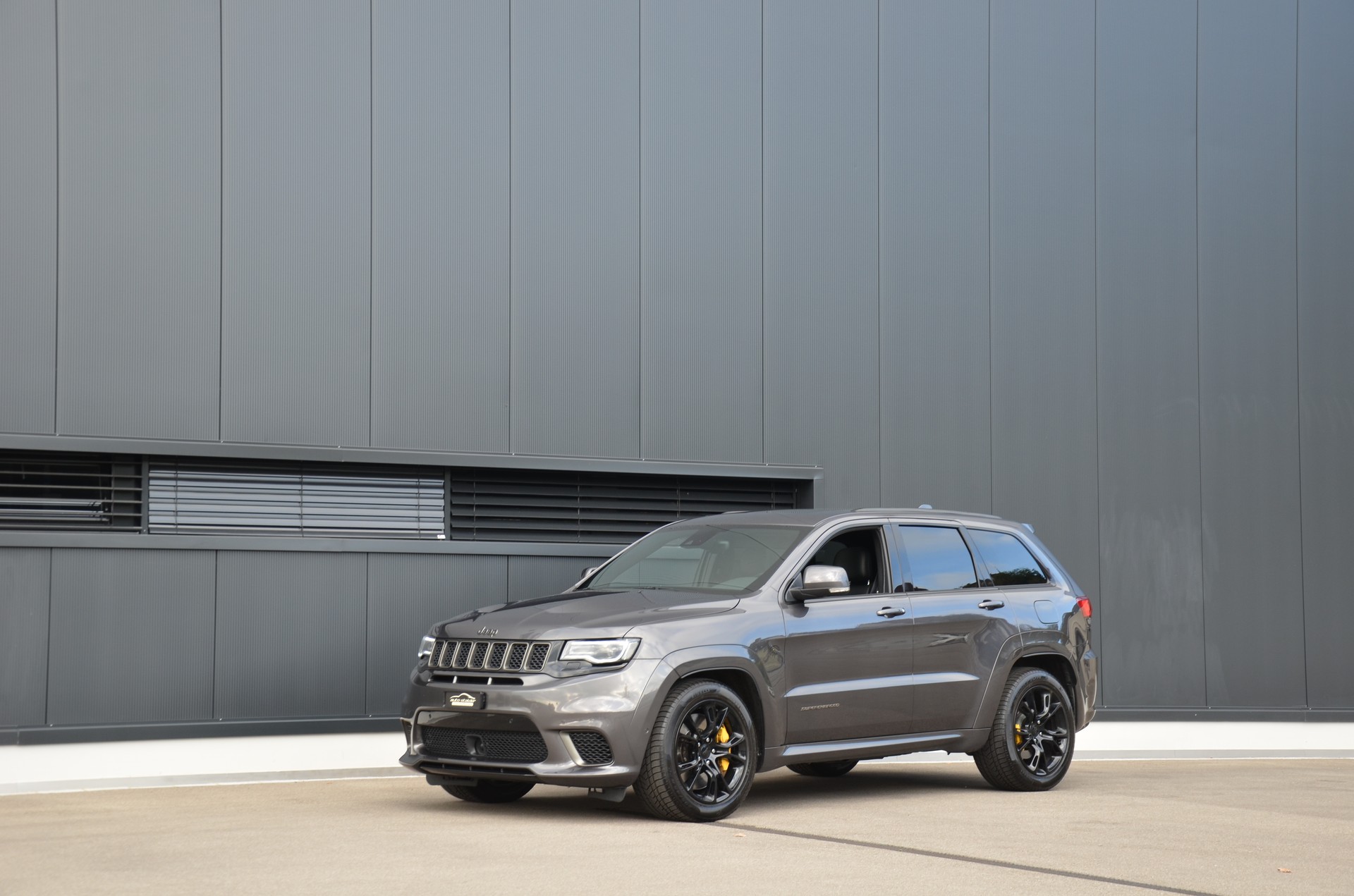 JEEP Grand Cherokee 6.2 V8 HEMI Trackhawk Automatic-image-0
