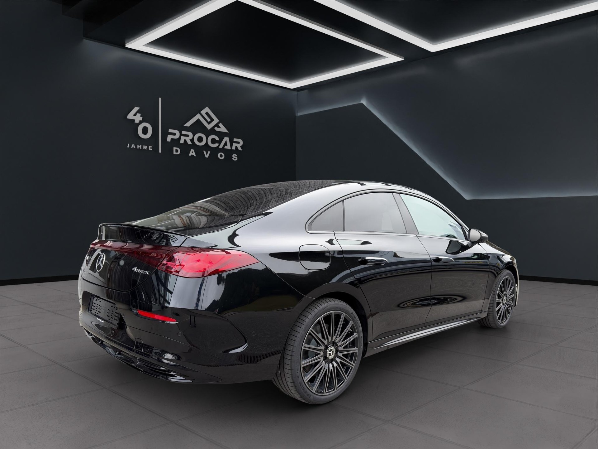 MERCEDES-BENZ CLA 350 AMG Line 4matic-image-3