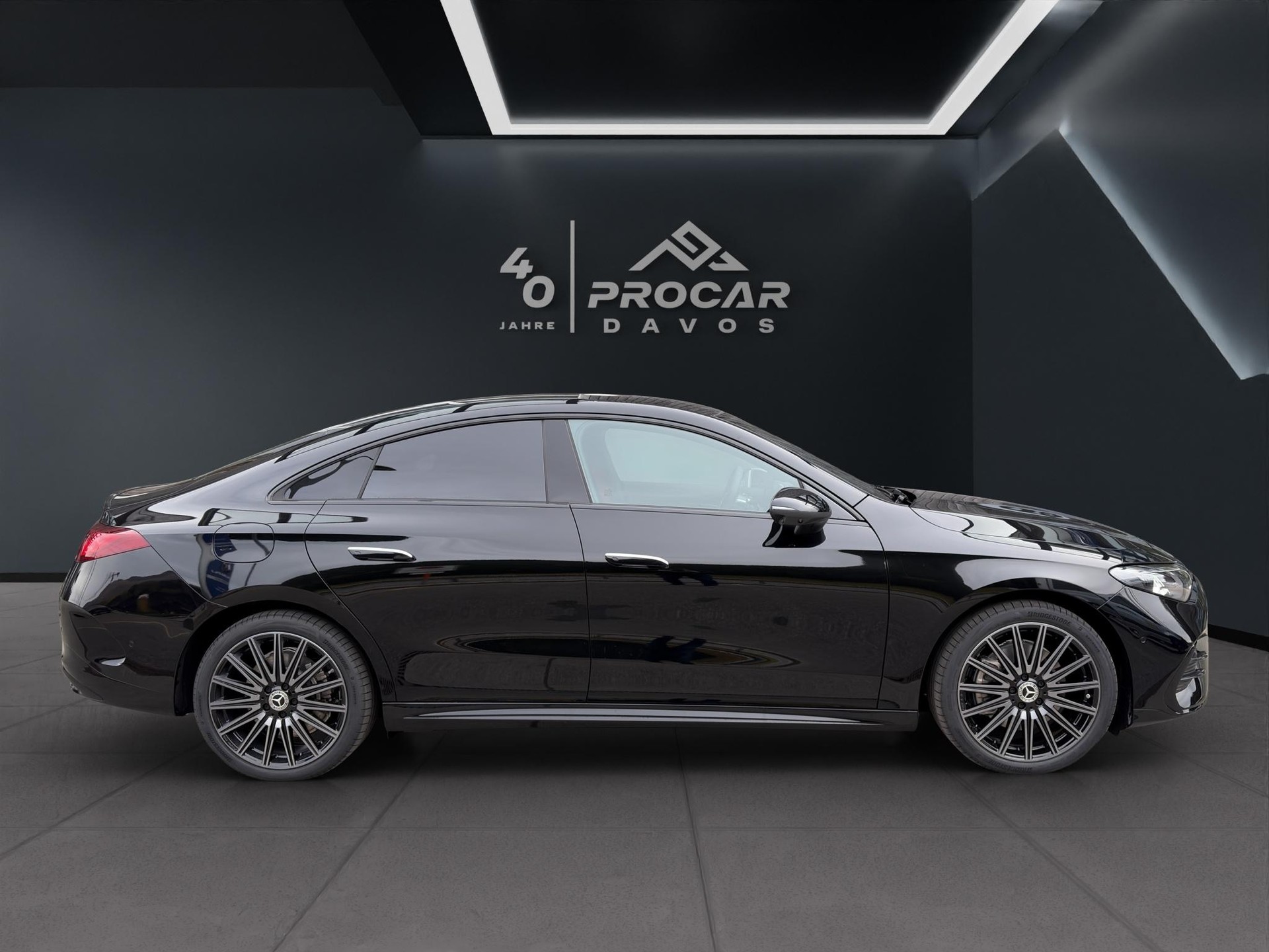 MERCEDES-BENZ CLA 350 AMG Line 4matic-image-1