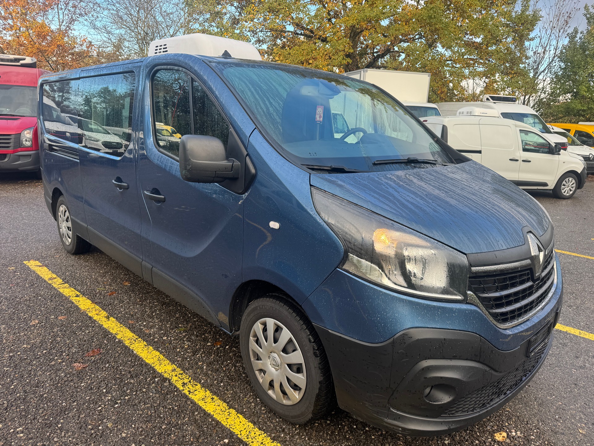 RENAULT TRAFIC