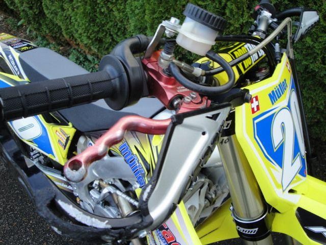 SUZUKI RM-Z 450-showroom-element-3
