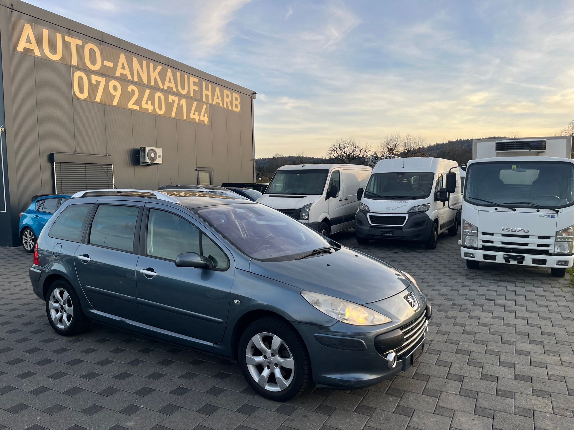PEUGEOT 307 SW 2.0 16V XS-image-0