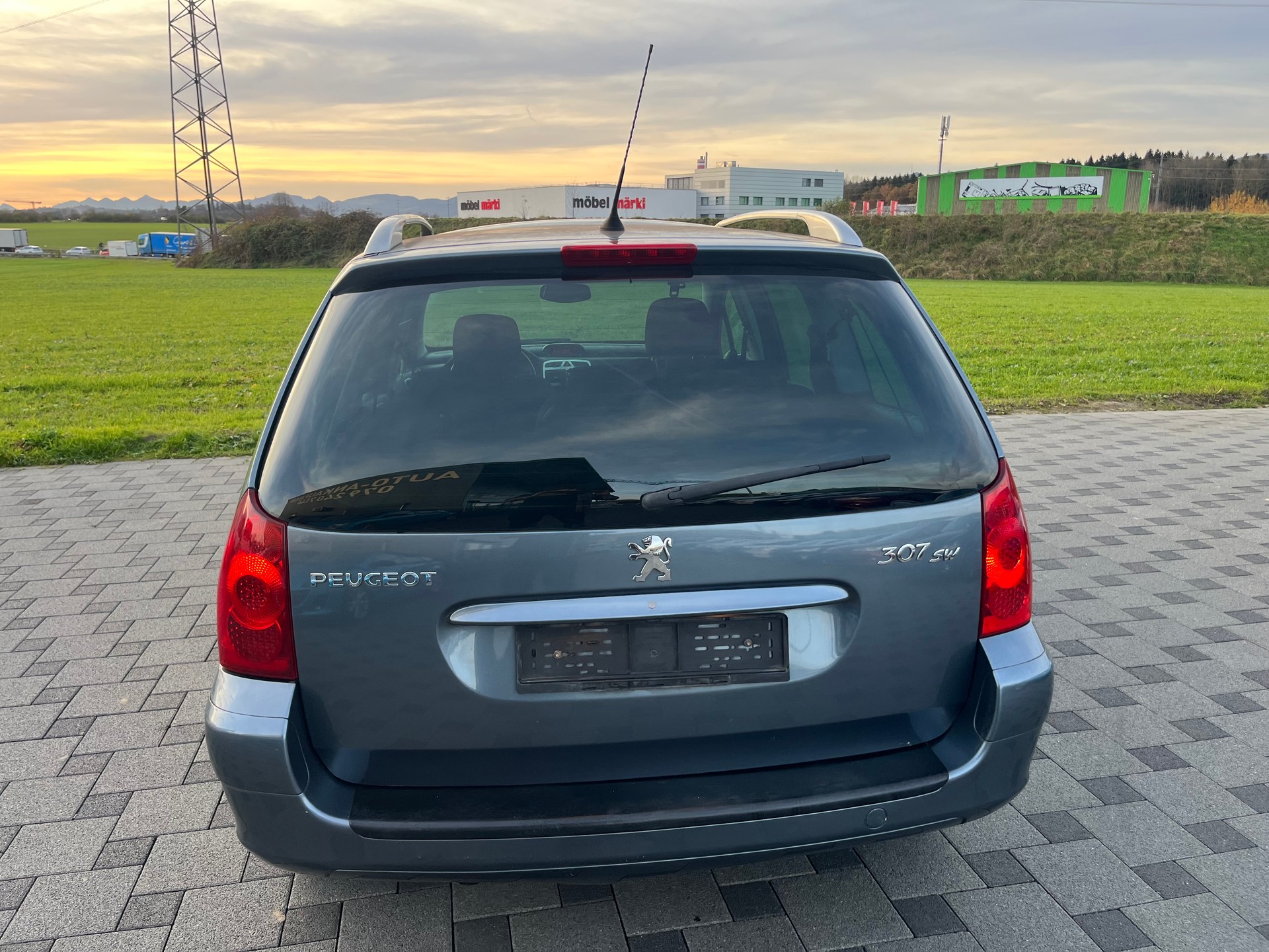 PEUGEOT 307 SW 2.0 16V XS-image-5