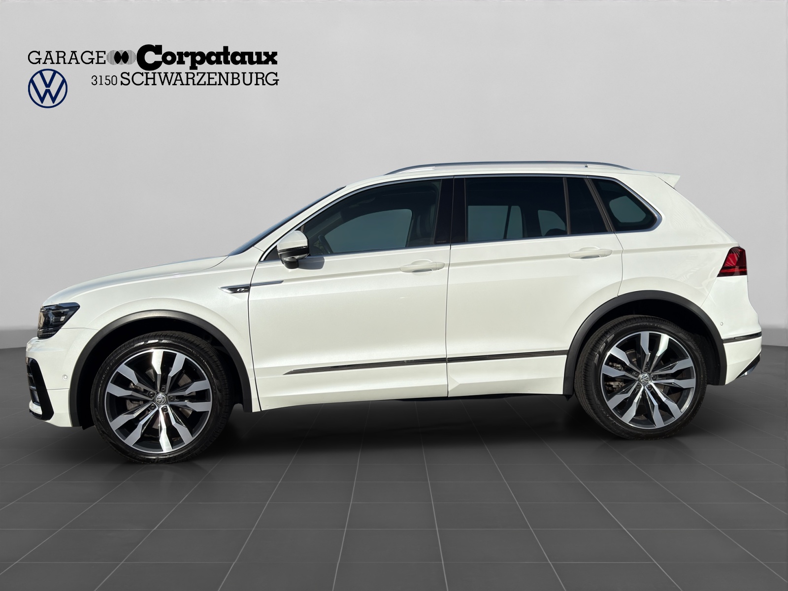 VW Tiguan 2.0 TDI SCR Highline 4Motion DSG-image-2