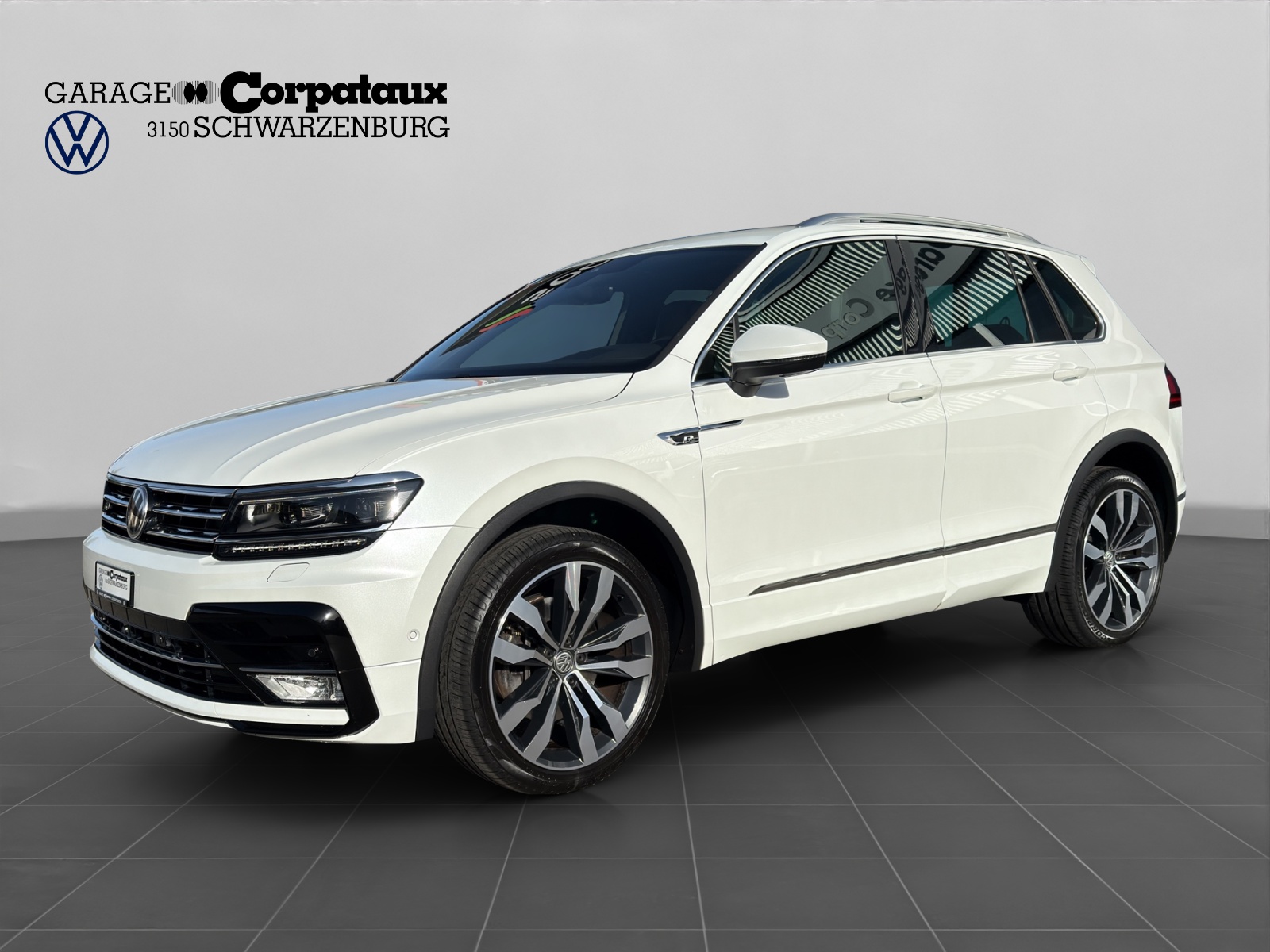 VW Tiguan 2.0 TDI SCR Highline 4Motion DSG-image-1