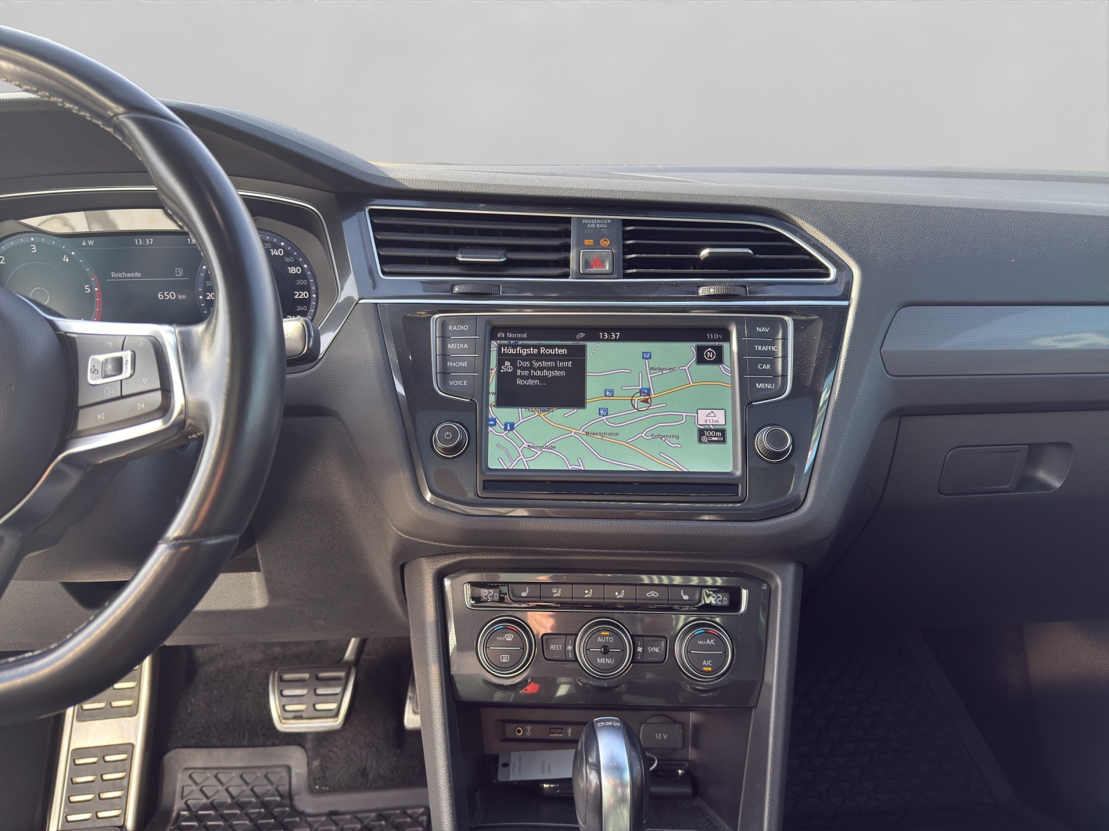 VW Tiguan 2.0 TDI SCR Highline 4Motion DSG-image-11
